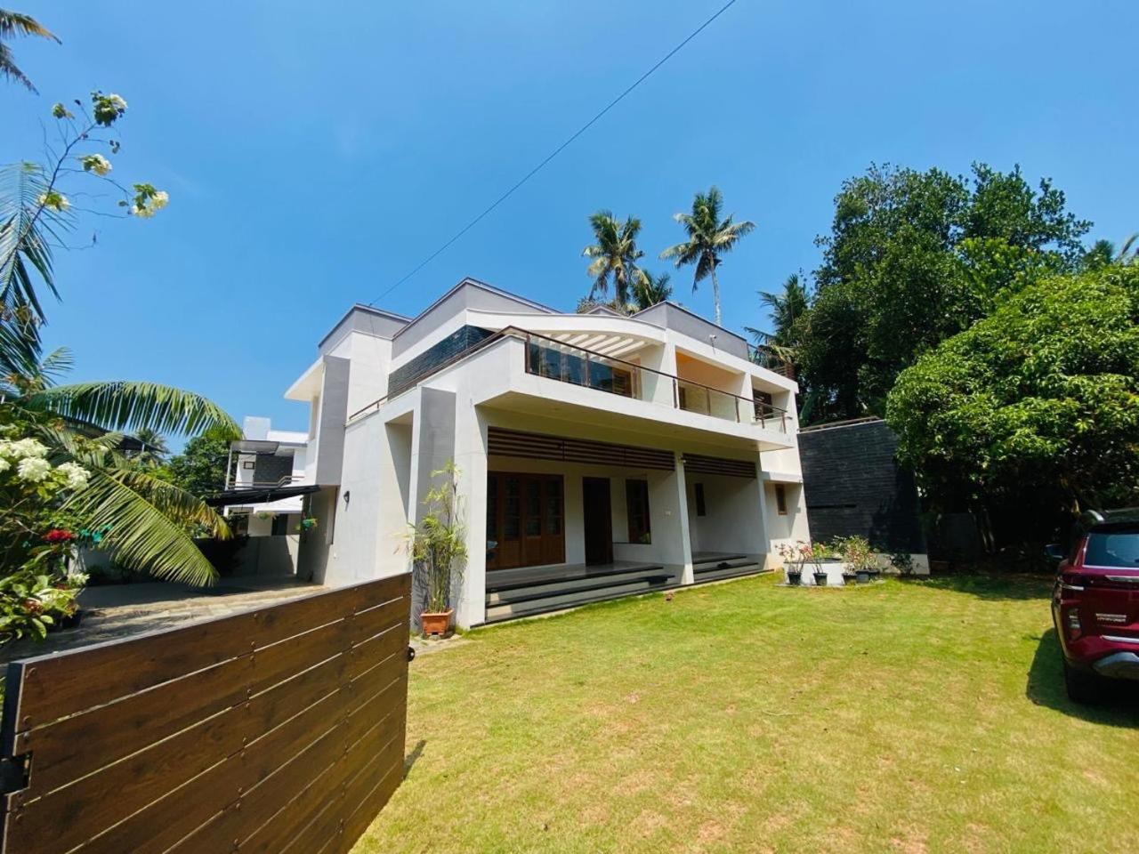 Homestay Barefoot Homes,