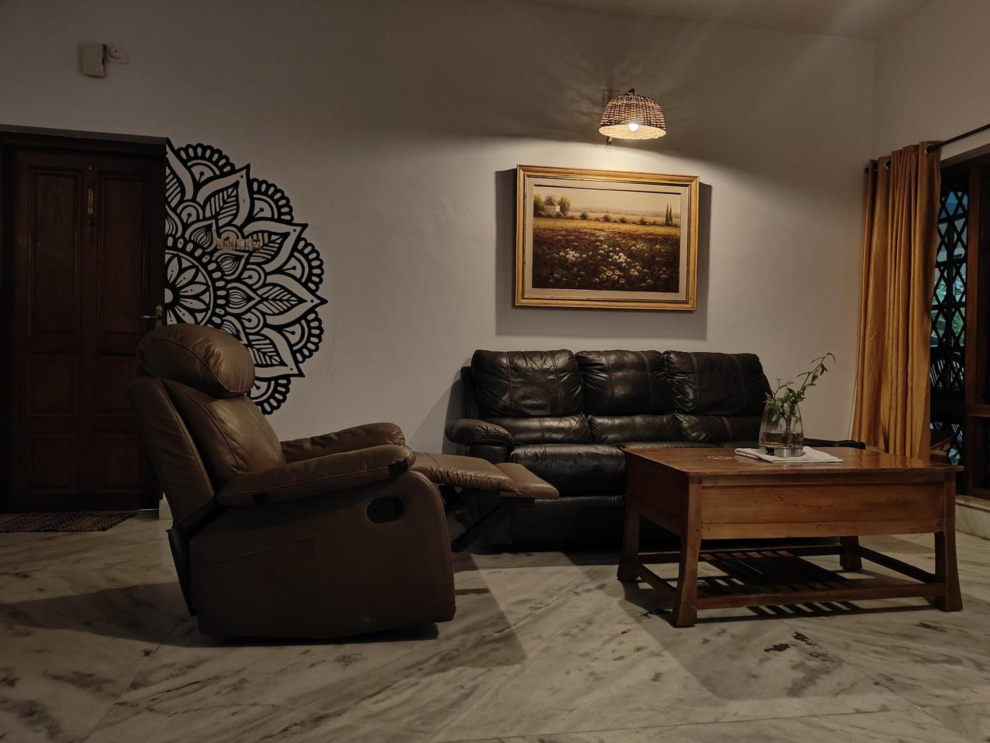 Shamak Homestay