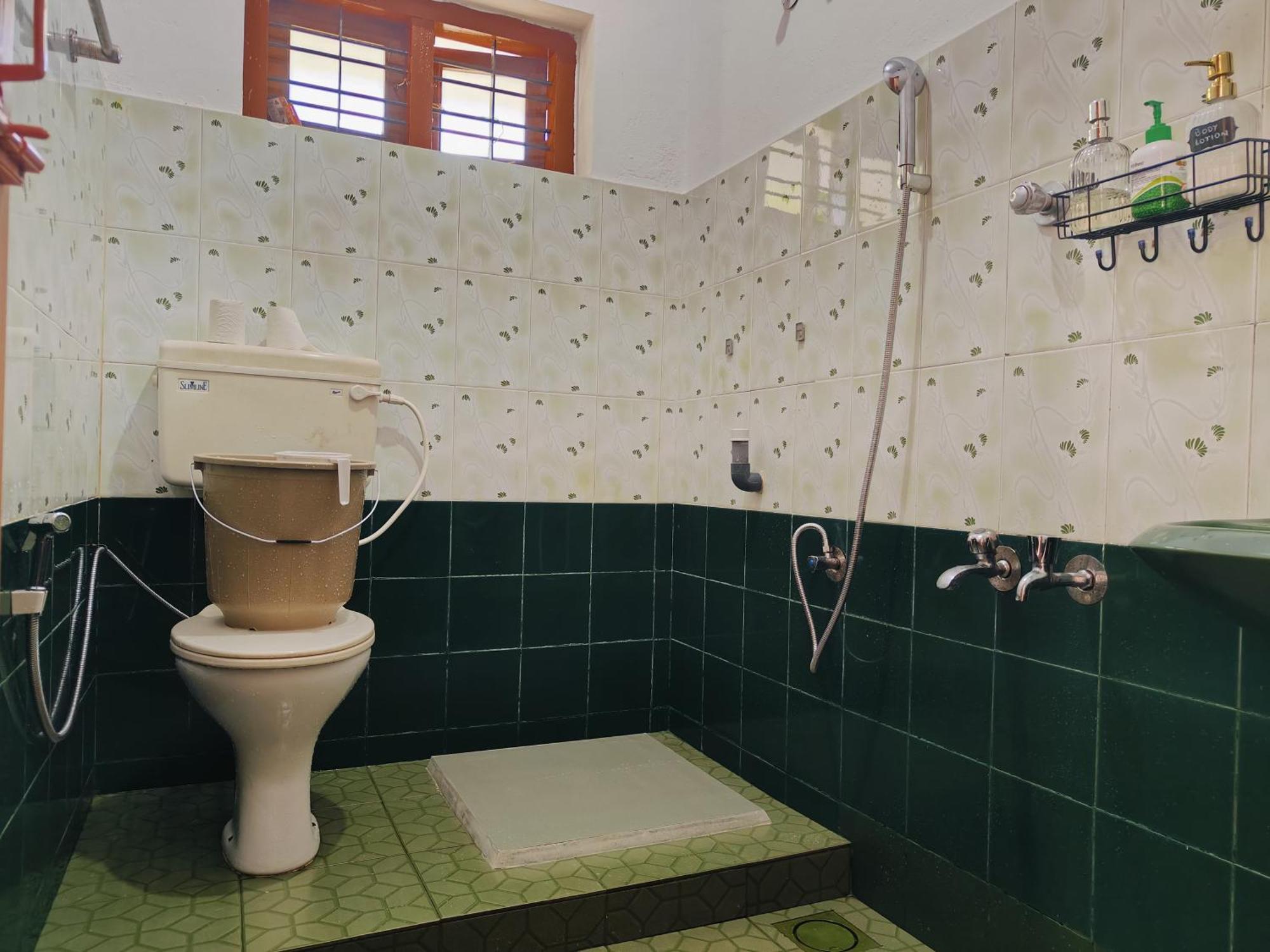 Shamak Homestay
