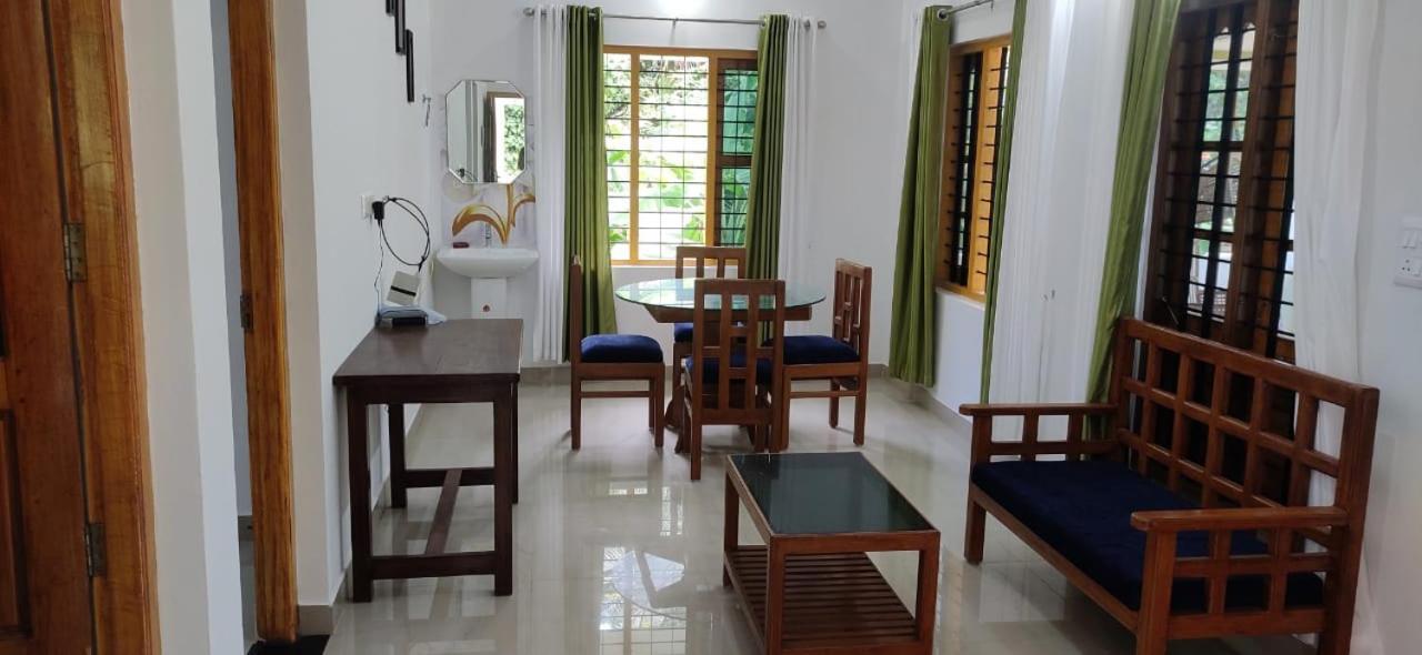 Homestay Amiyo Homes Varkala
