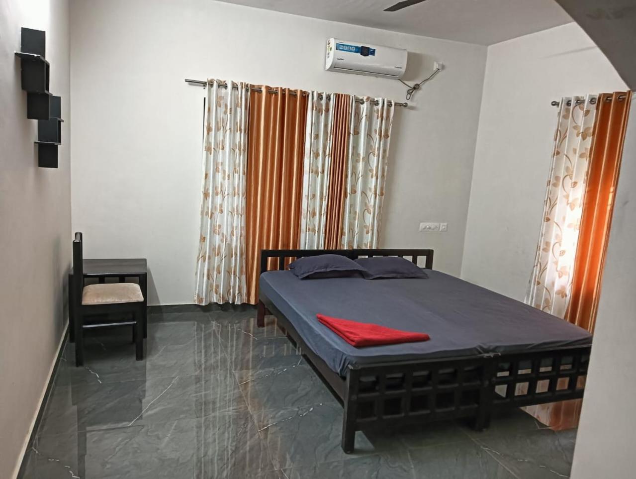 Amiyo Homes Homestay *
