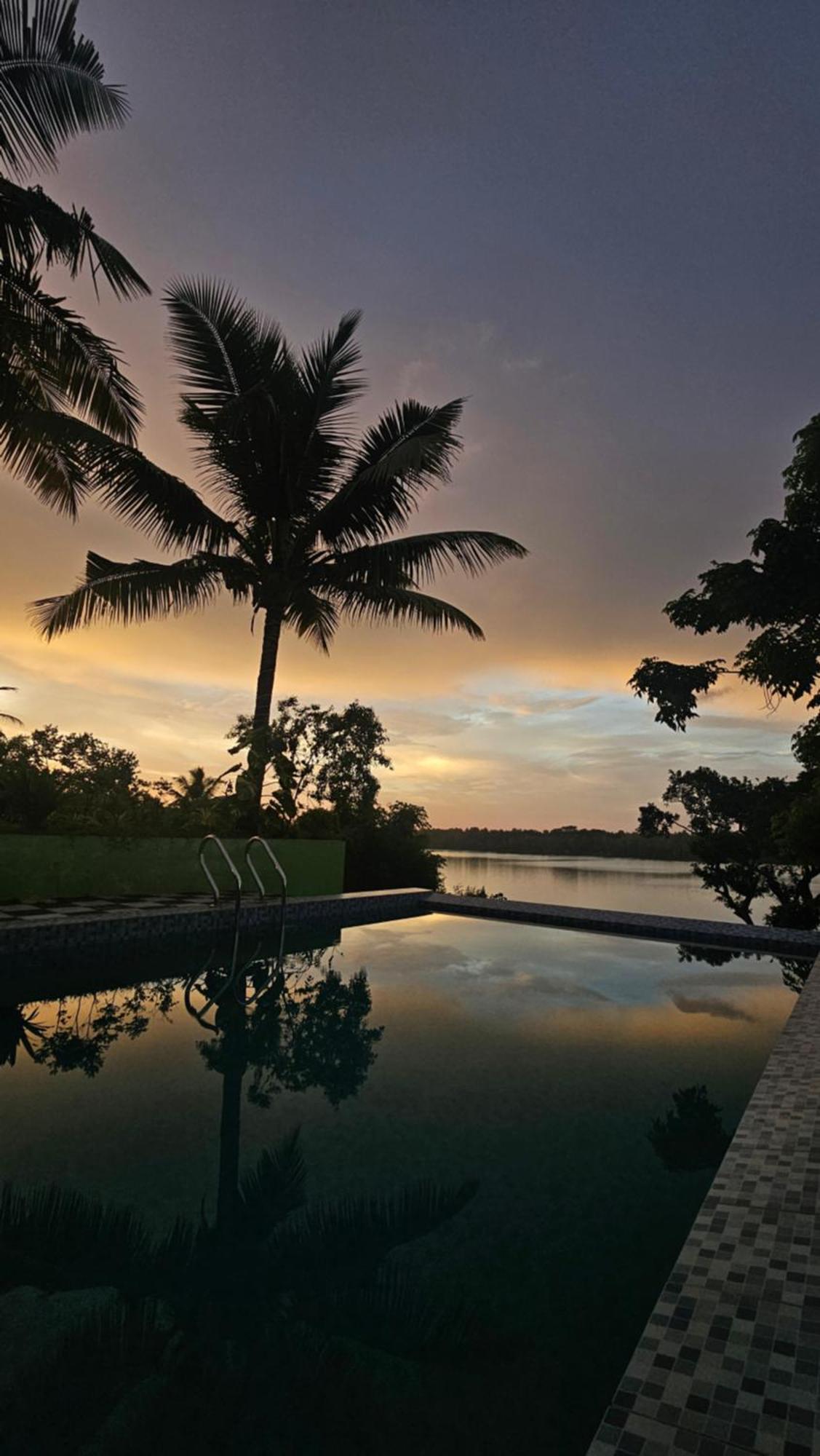 Miles Bed & Breakfast Varkala