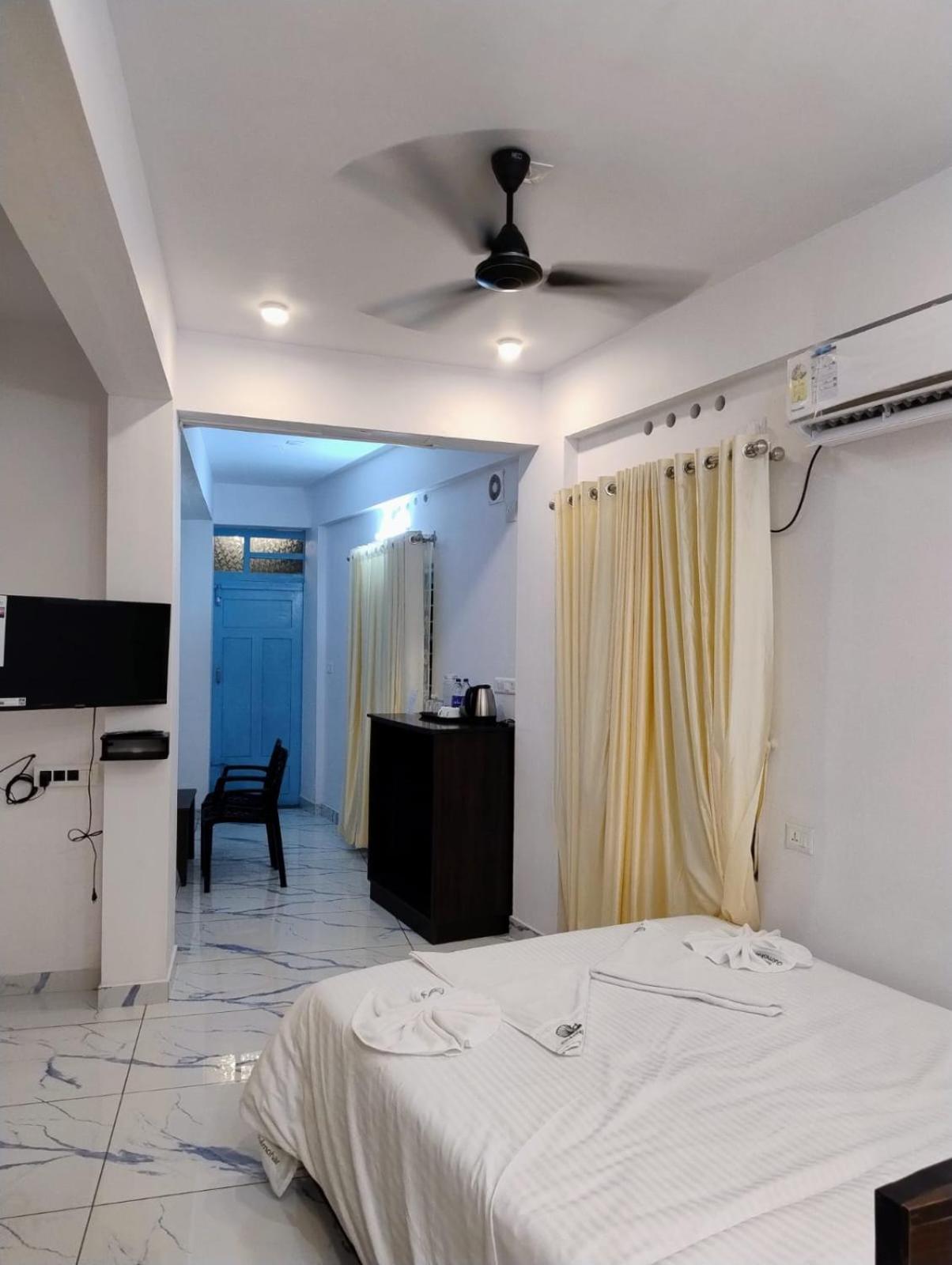 Resort Gulmohar