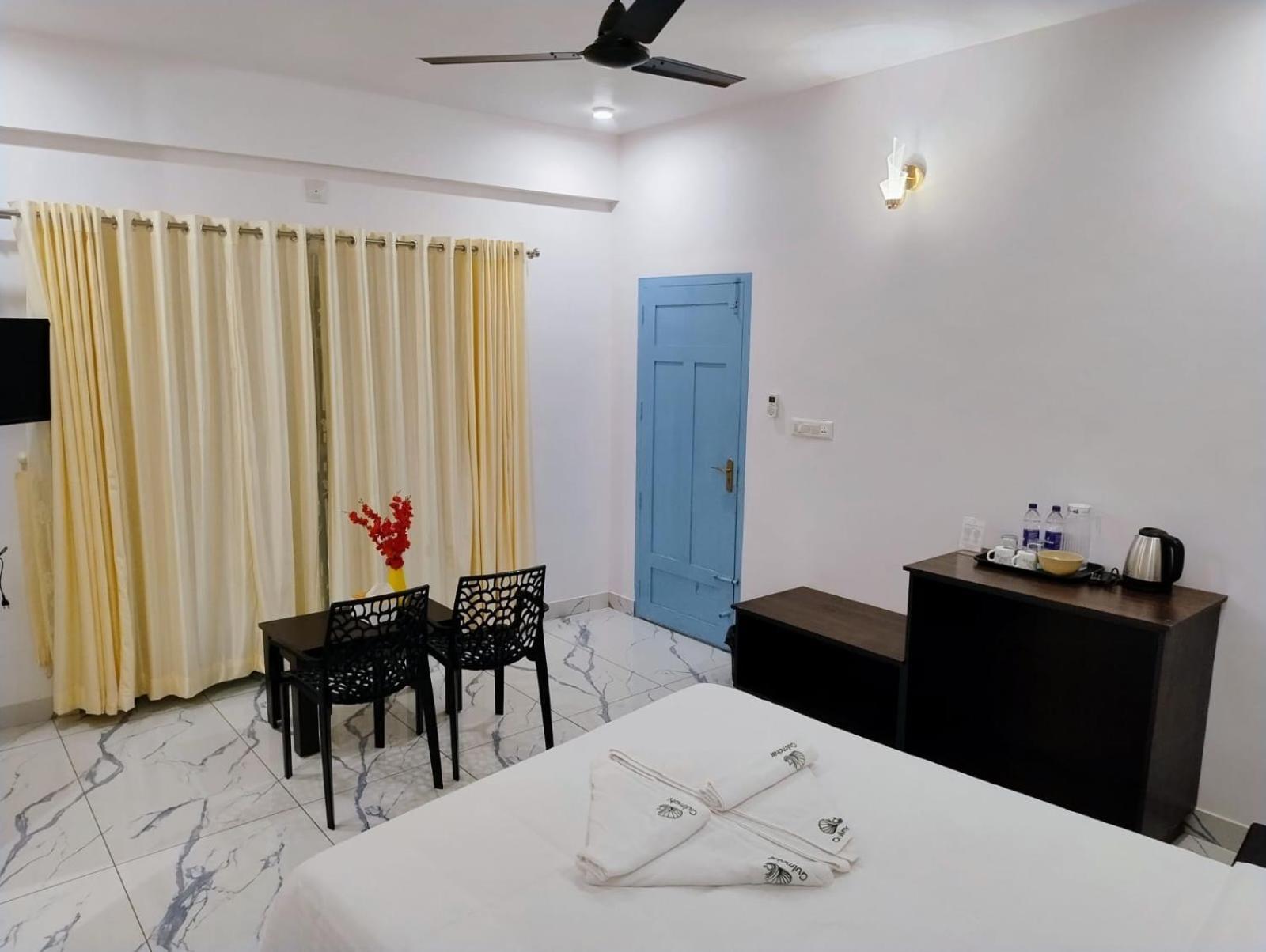 Resort Gulmohar Varkala