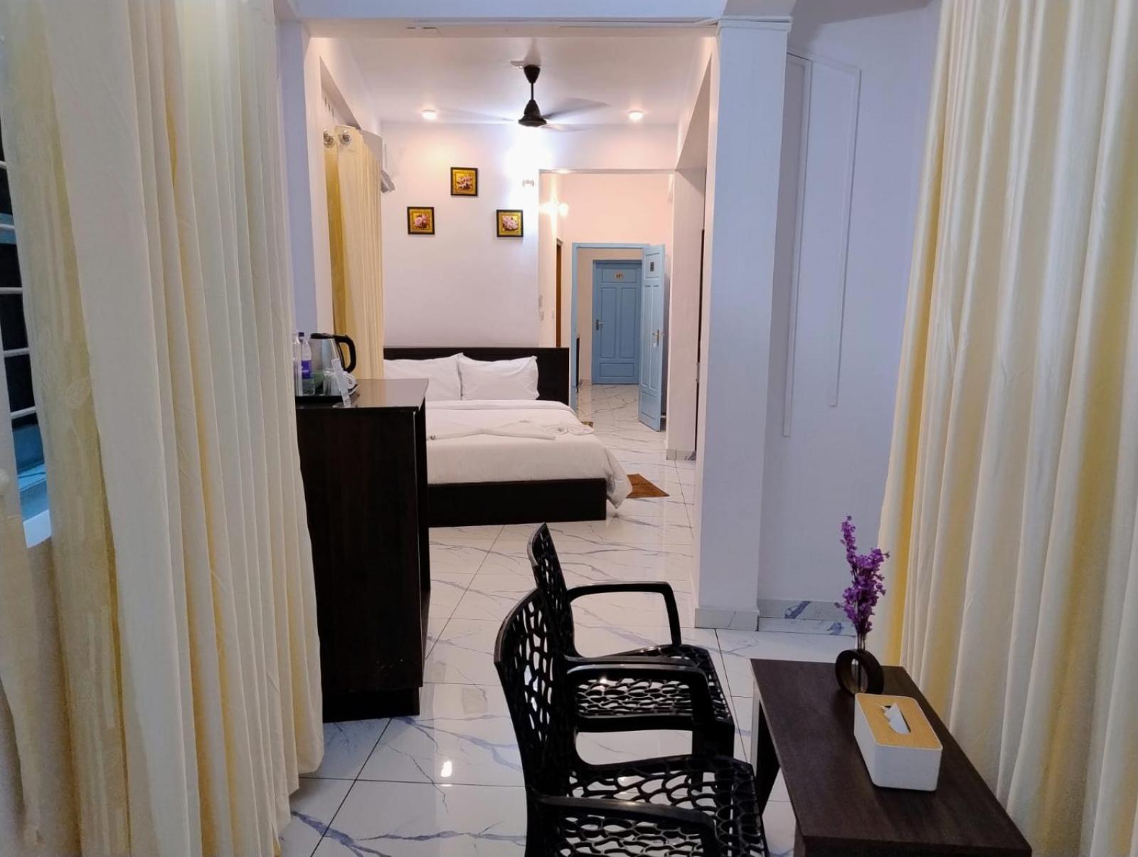 Resort Gulmohar