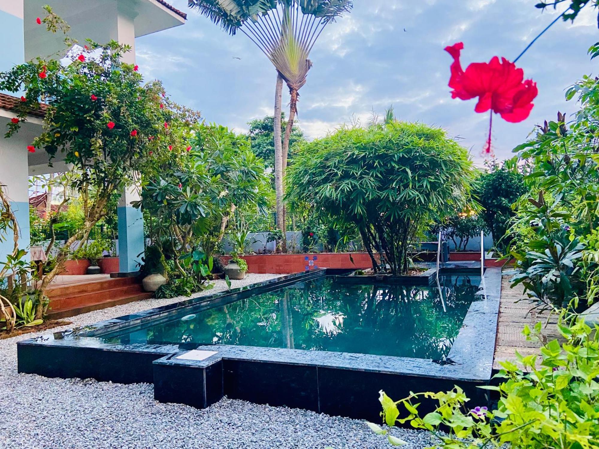 Jacaranda Bed & Breakfast Varkala
