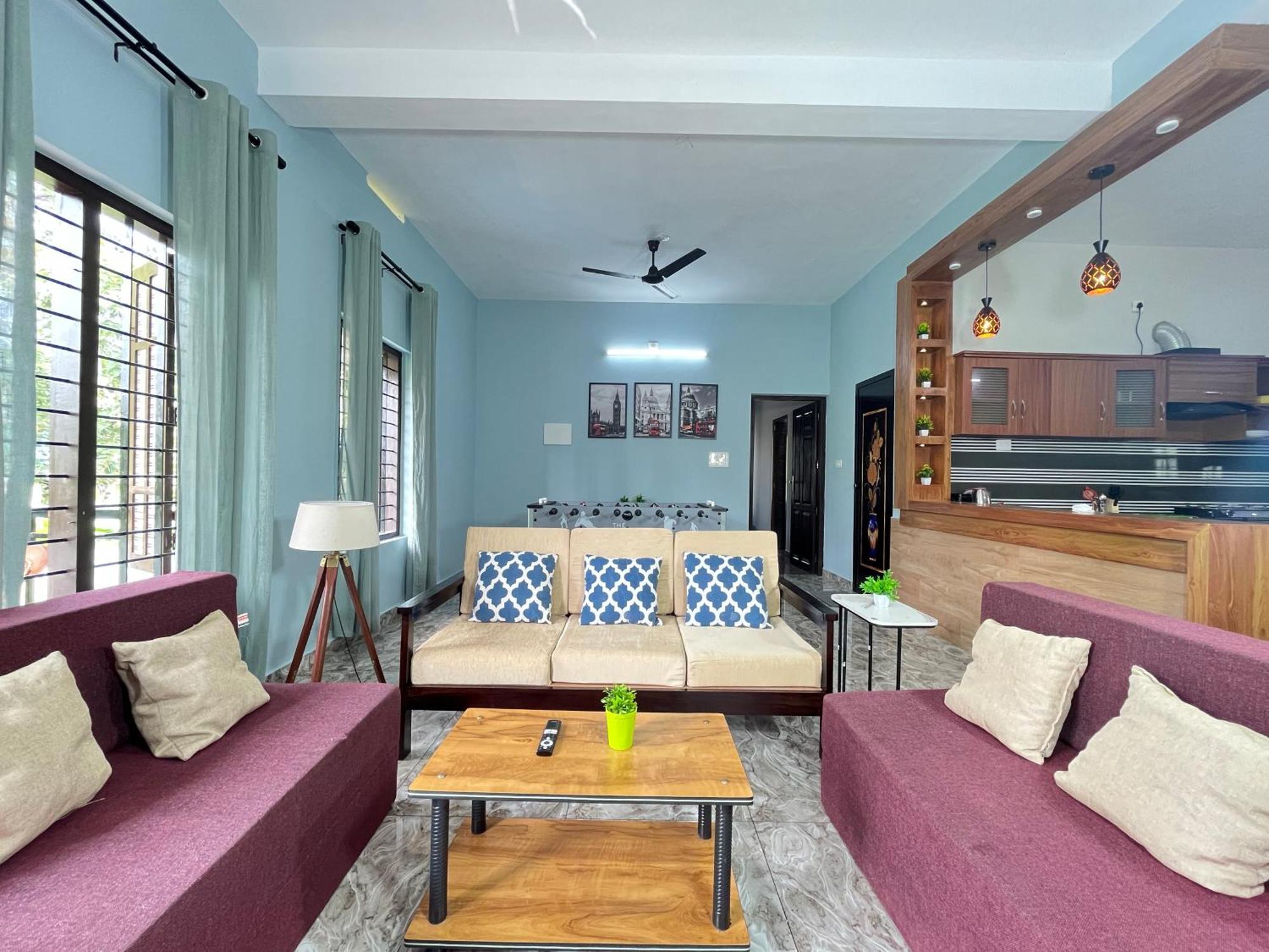 Beachhaus 1 - 10mincliff Ac 2bhk Flat In 4bhk House Apartment