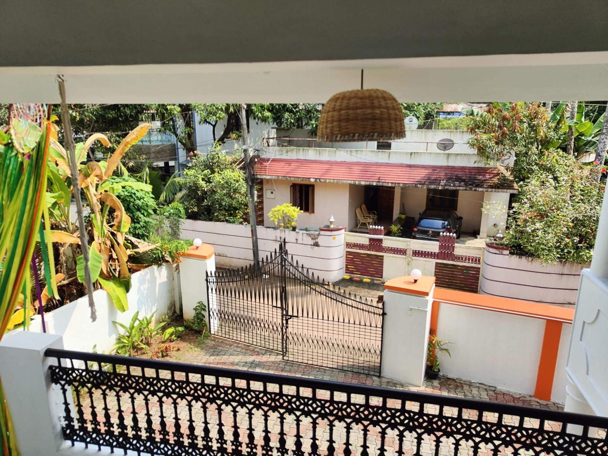 Shamak Homestay Varkala