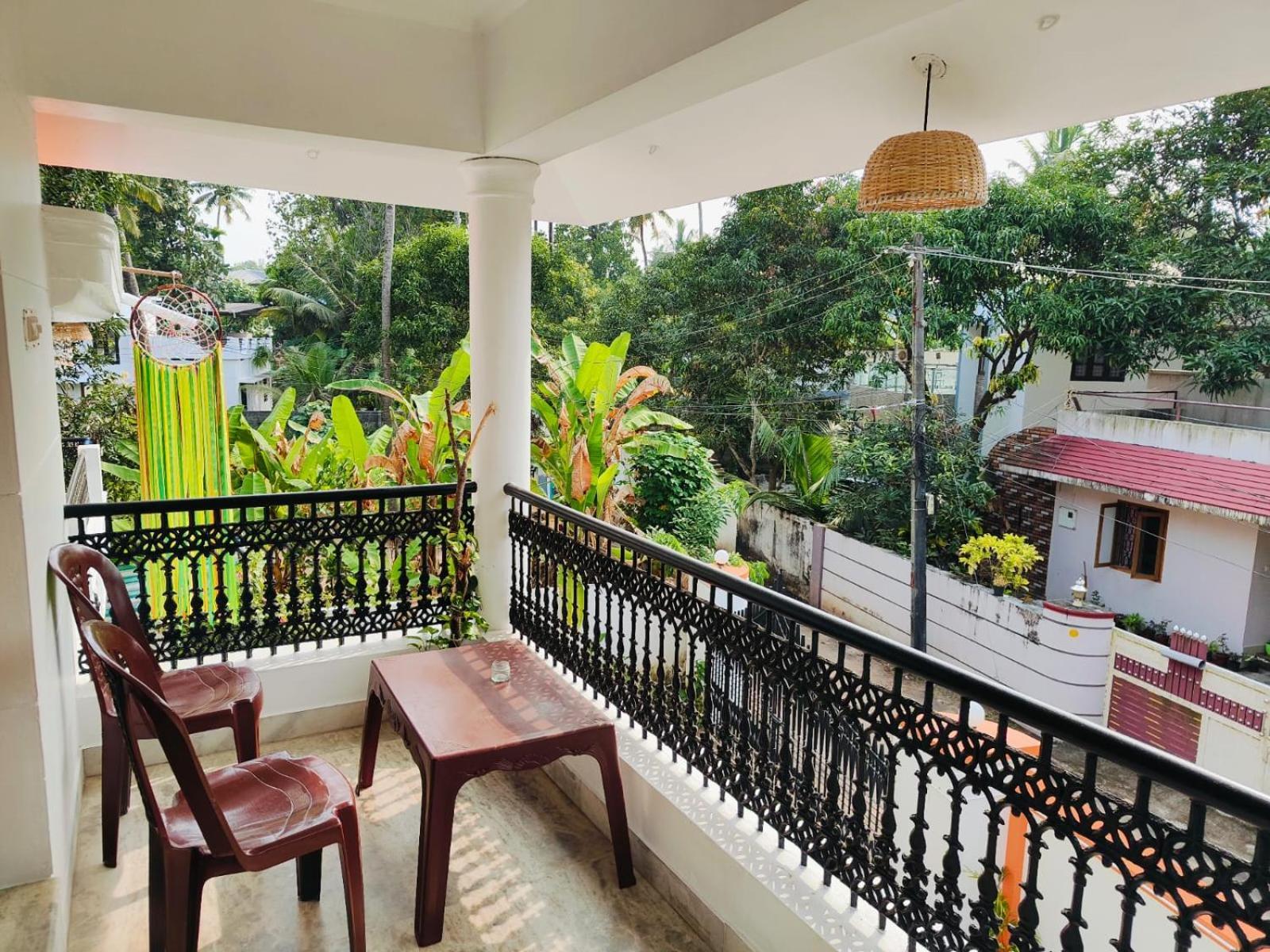 Shamak Homestay Varkala