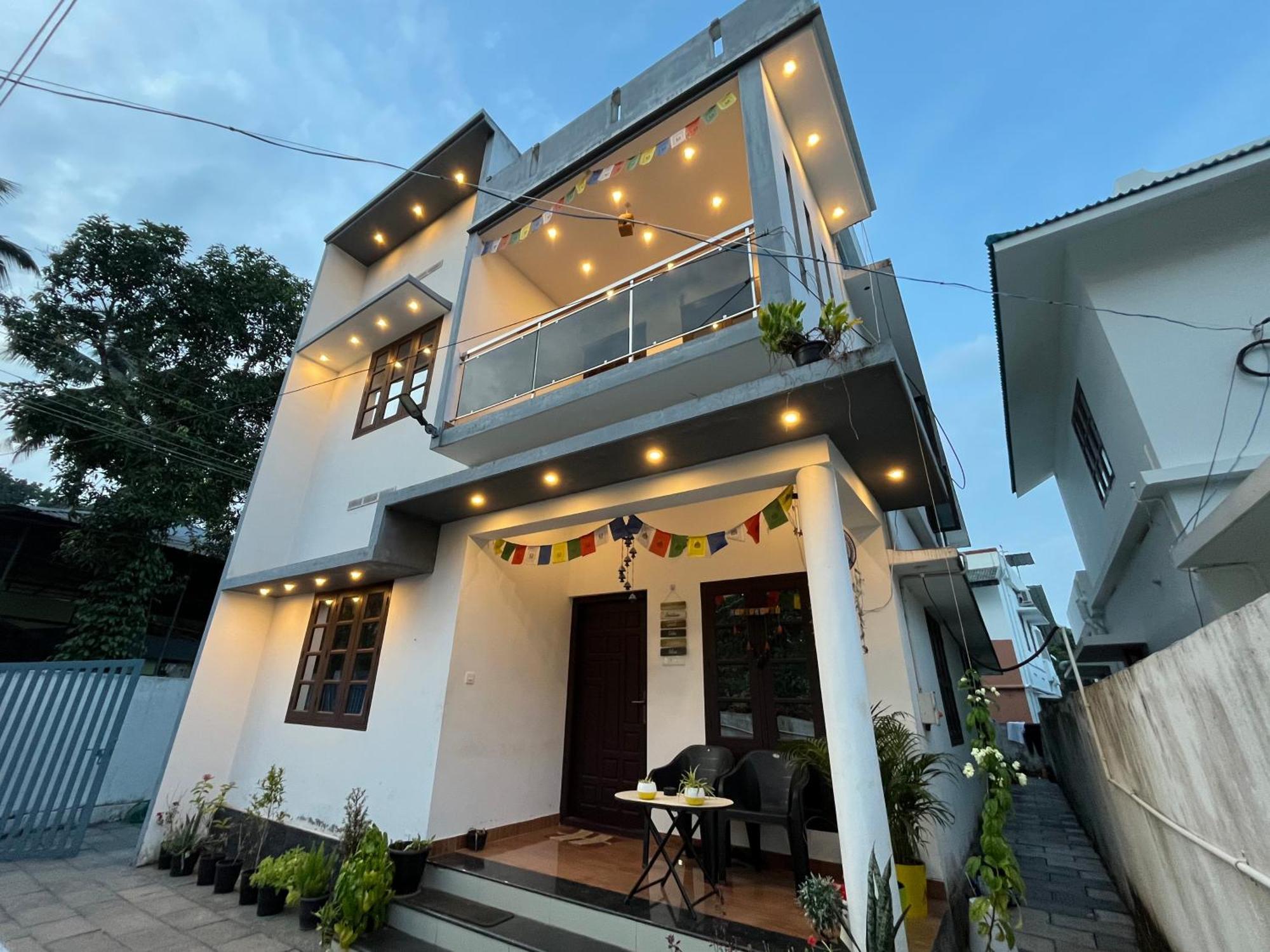 Phoenix Homestay *