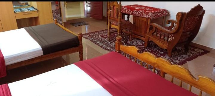 White Pearl Homestay