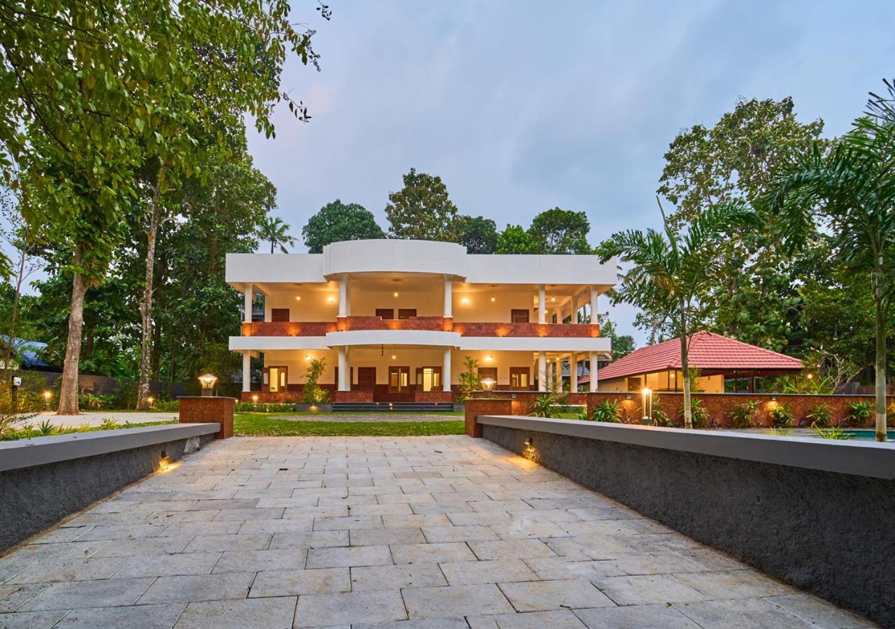 Voye Homes Signature Pool , Just 950 M From Cliff And Varkala