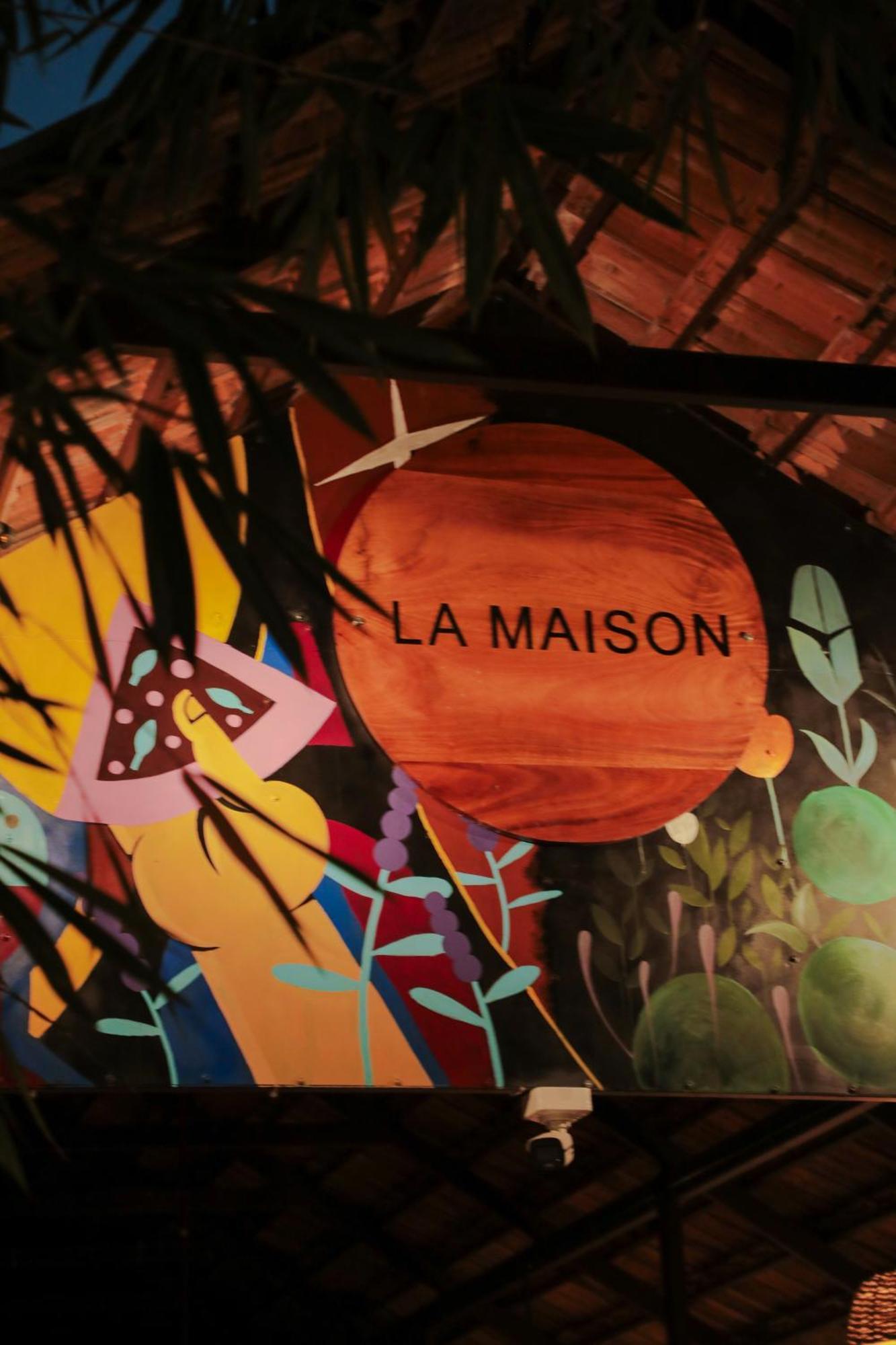 La Maison *