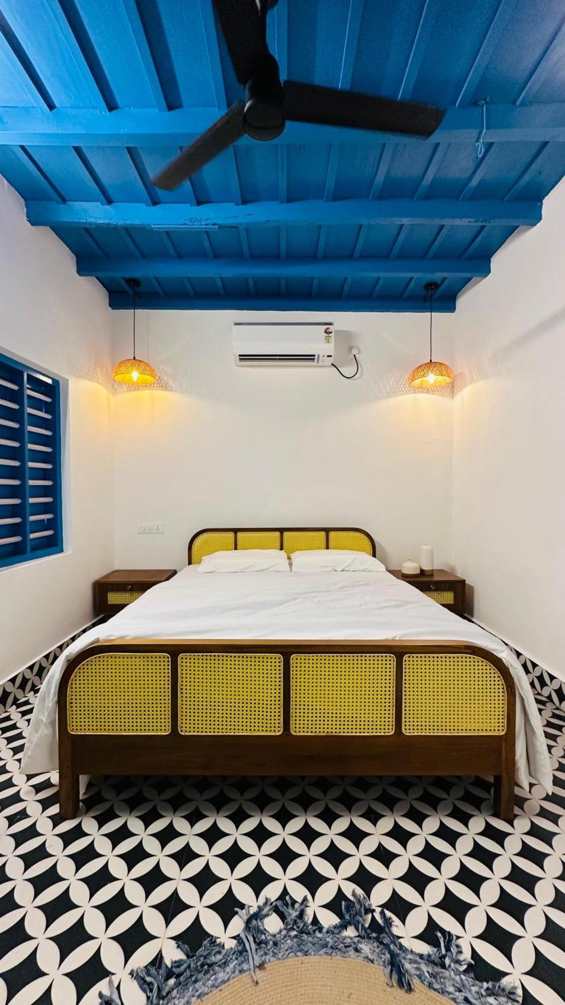 Liv Iyra - Boutique Hotel *