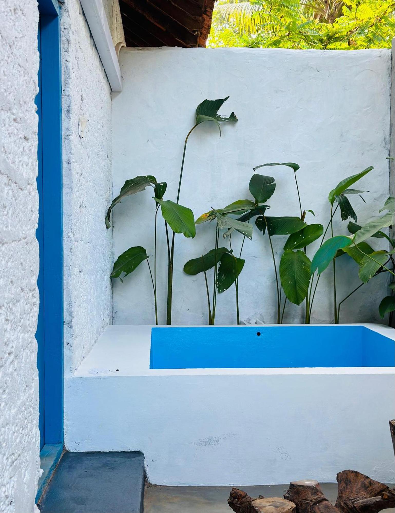 Liv Iyra - Boutique Hotel *