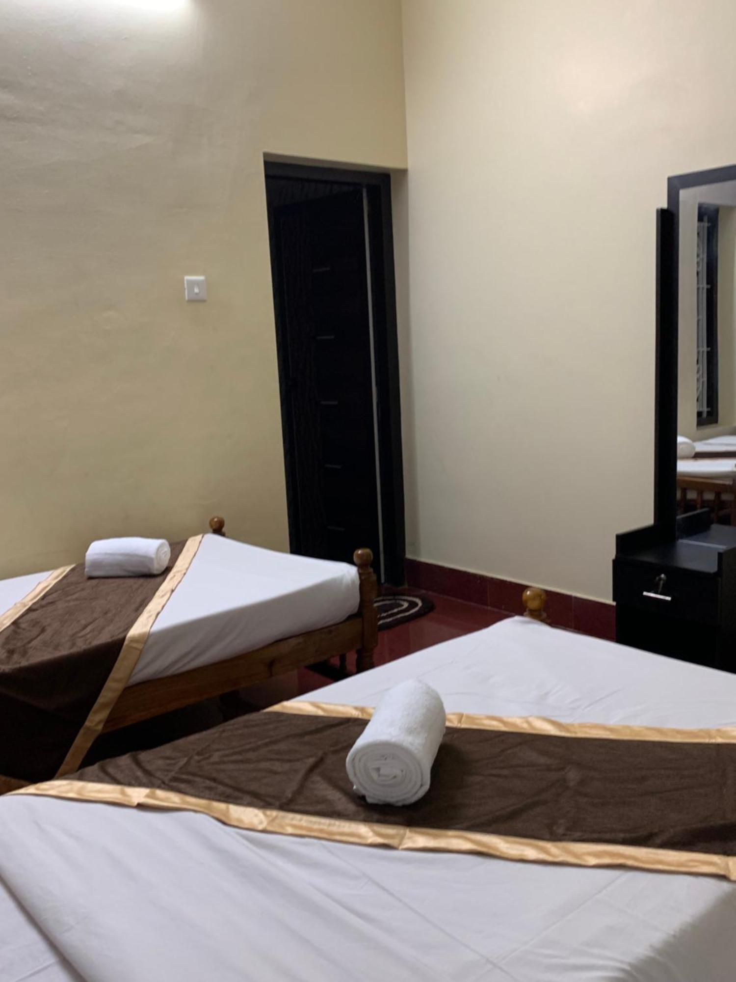Mermaid Manor Bed & Breakfast Varkala