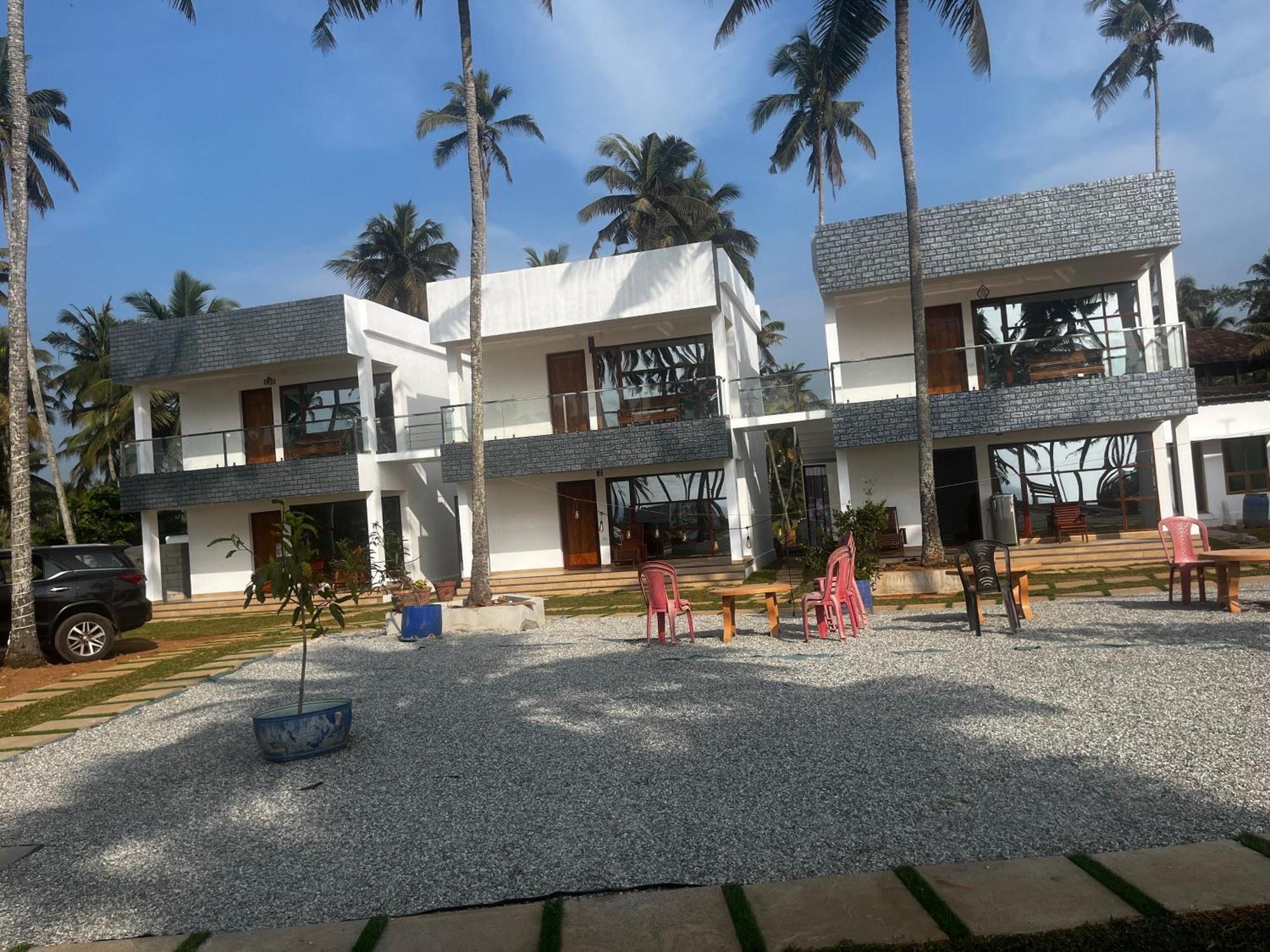 Vista Oceano Resort *