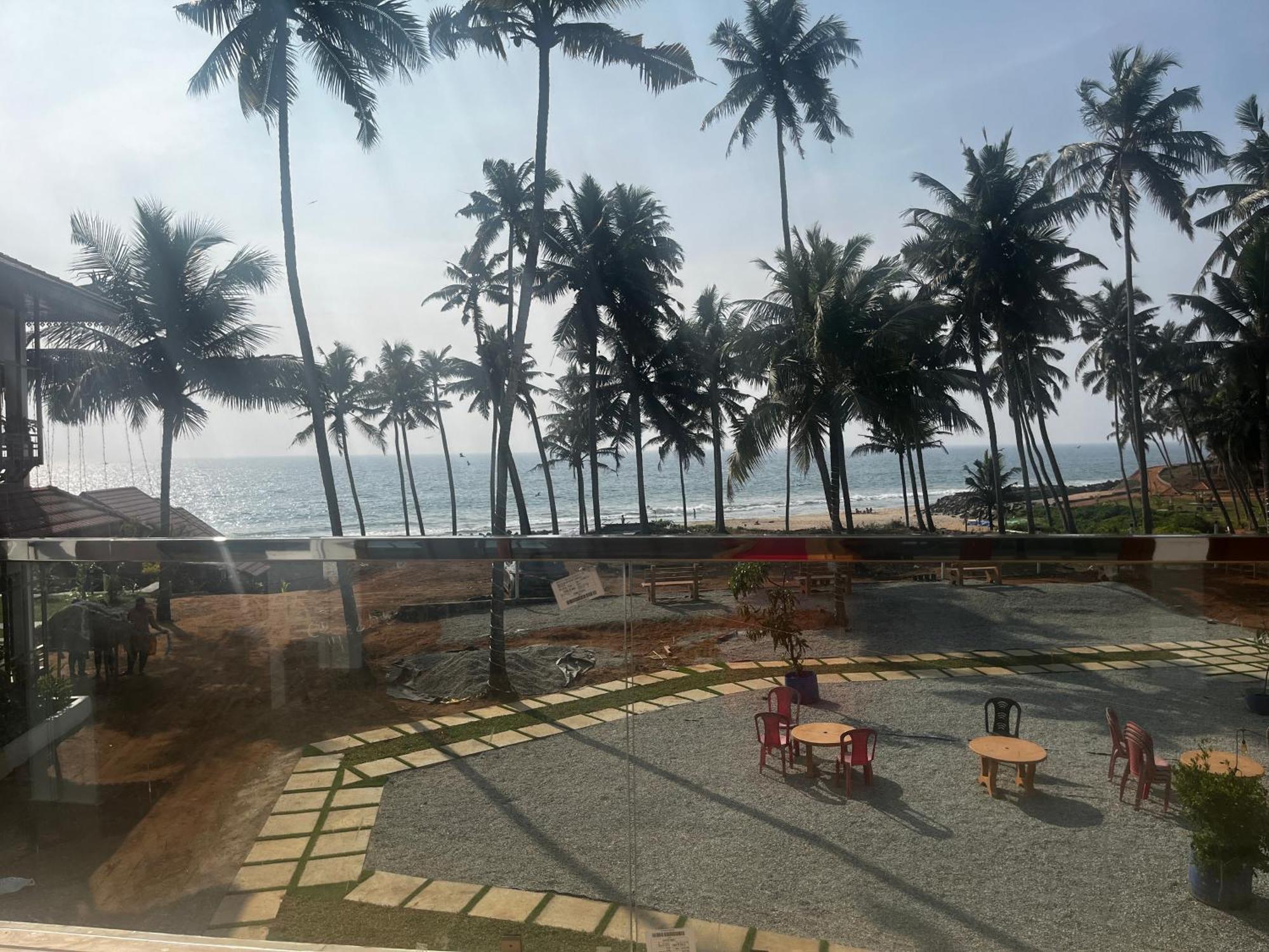 Resort Vista Oceano Varkala