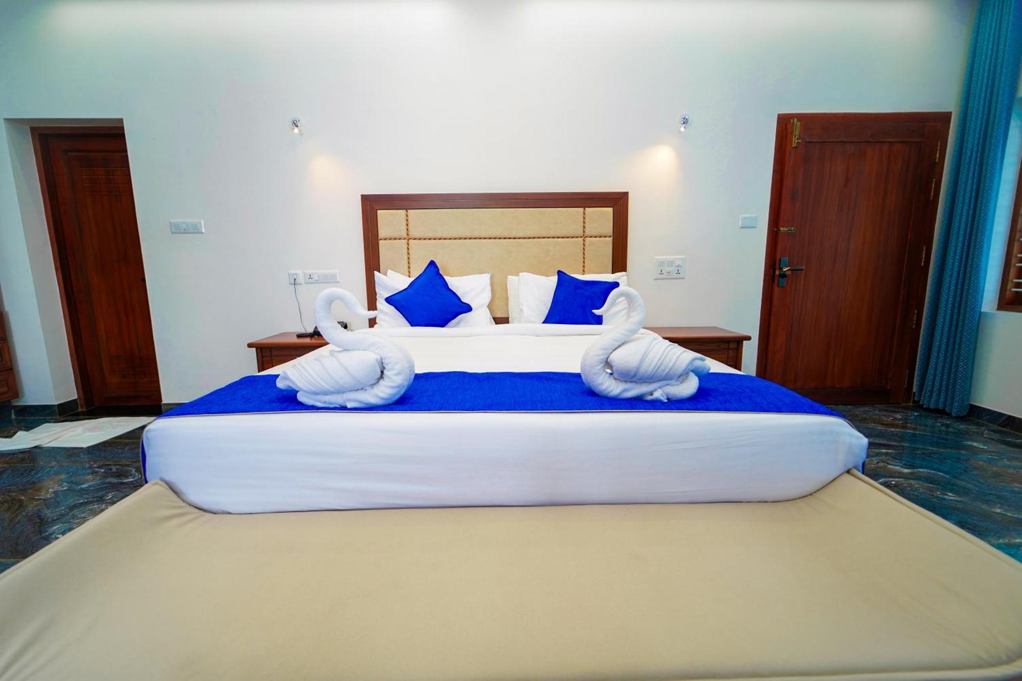 Resort Skylar Seaview & Ayurveda *