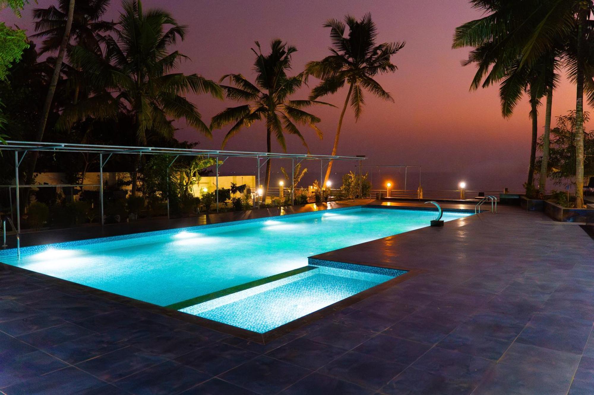 Skylar Seaview & Ayurveda Resort *