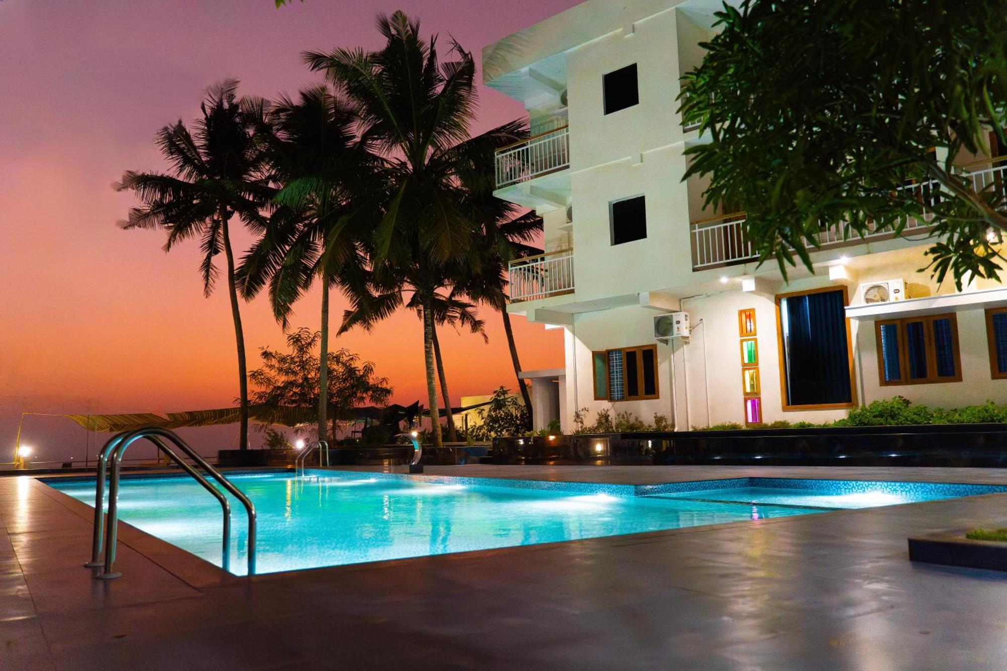 Resort Skylar Seaview & Ayurveda
