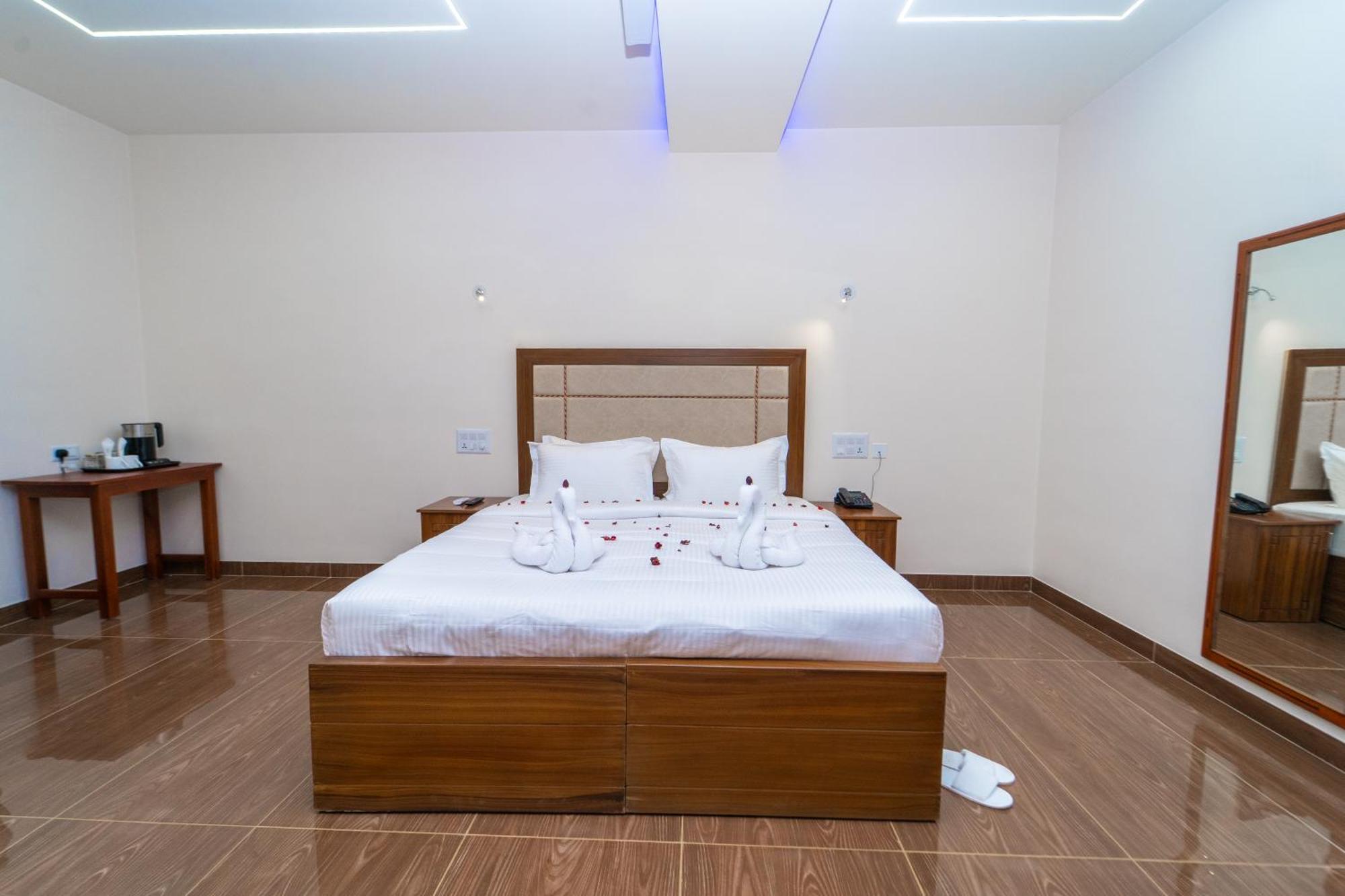 Resort Skylar Seaview & Ayurveda *