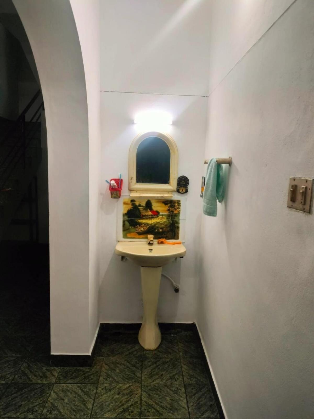 Swathi,home Near Sivagiri And Apartment