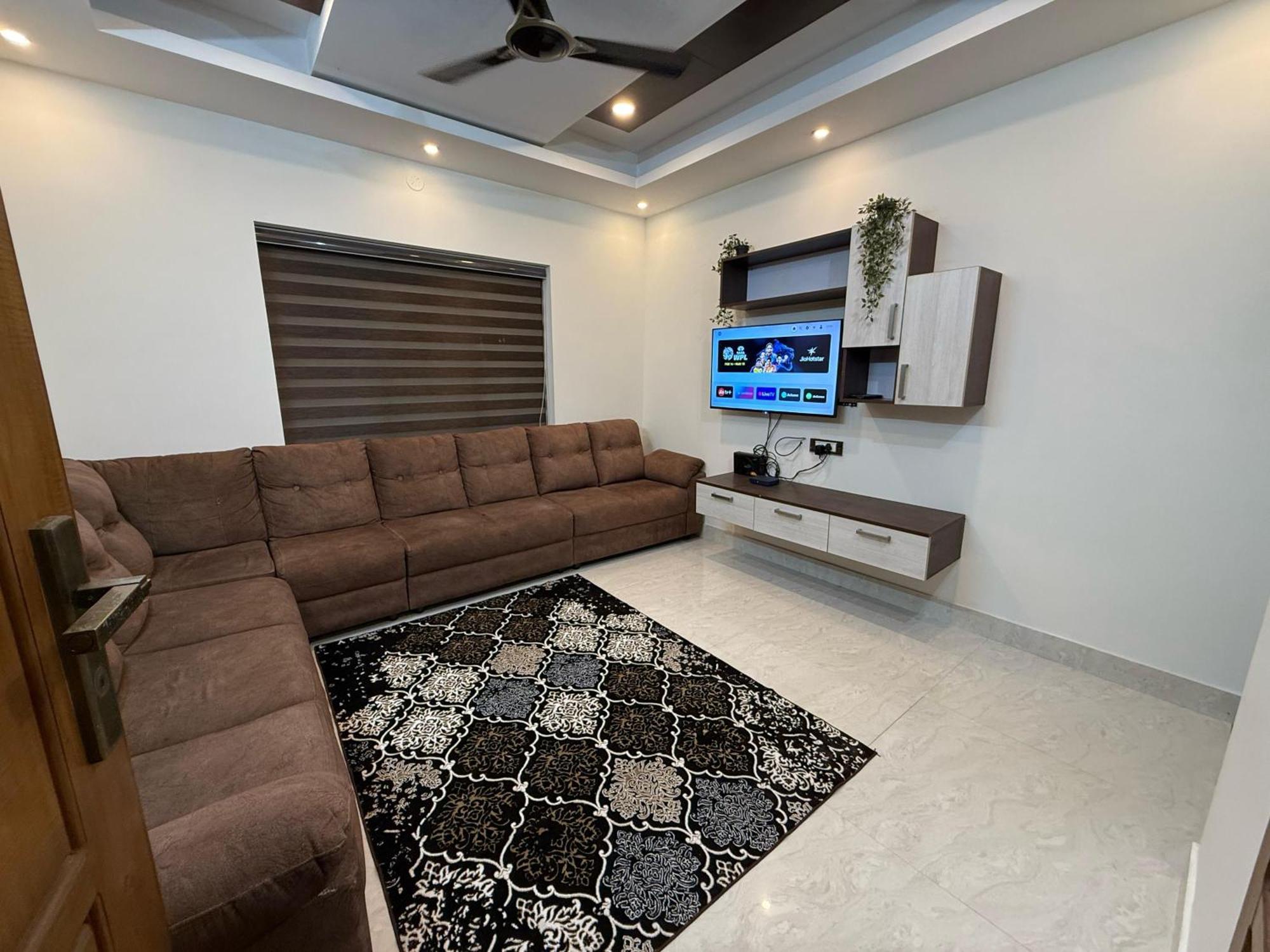 Cliff Niyara Ac Bedrooms Walkable Distance To Beach Apartment Varkala