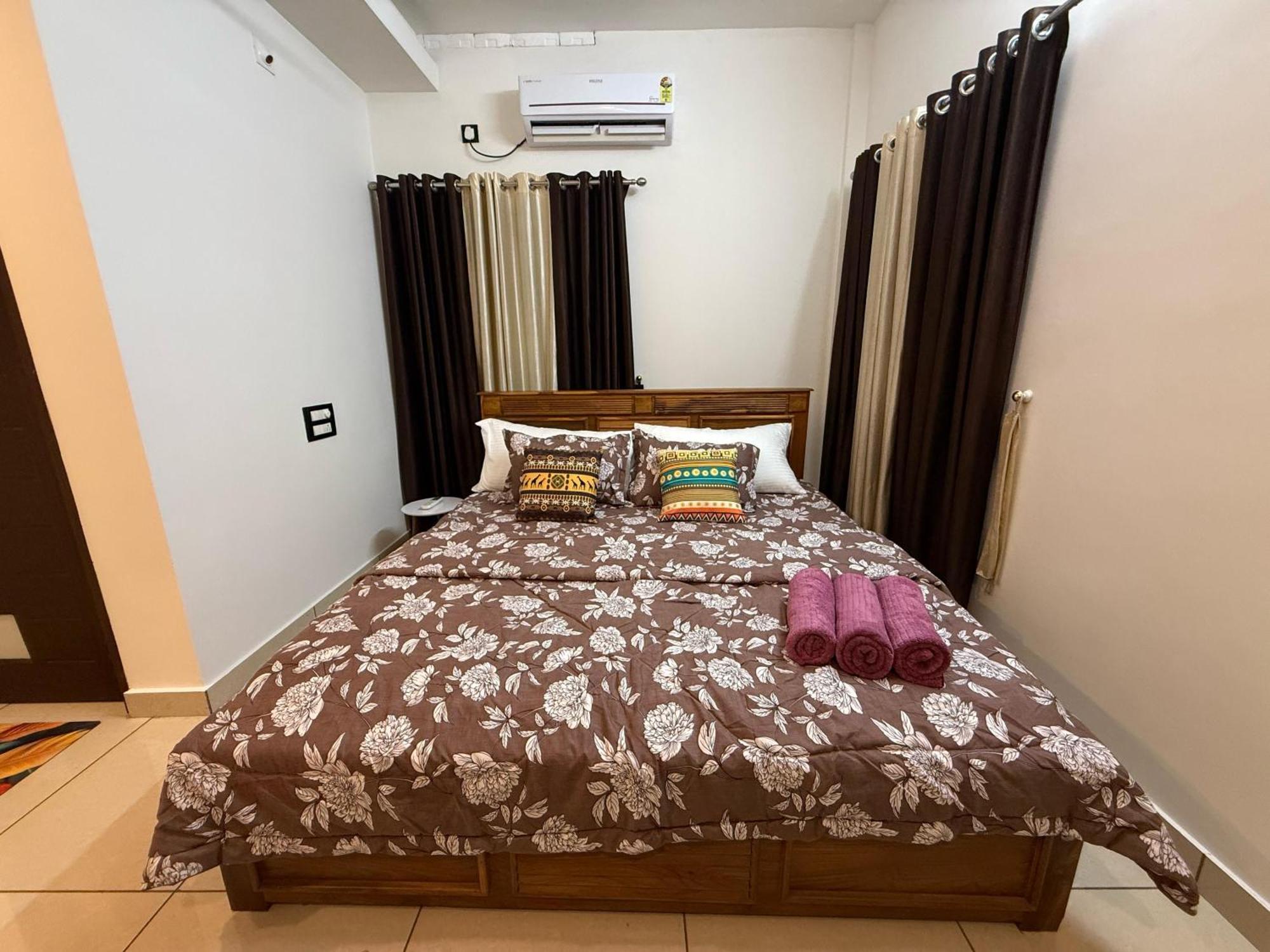 Cliff Niyara Ac Bedrooms Walkable Distance To Beach Apartment