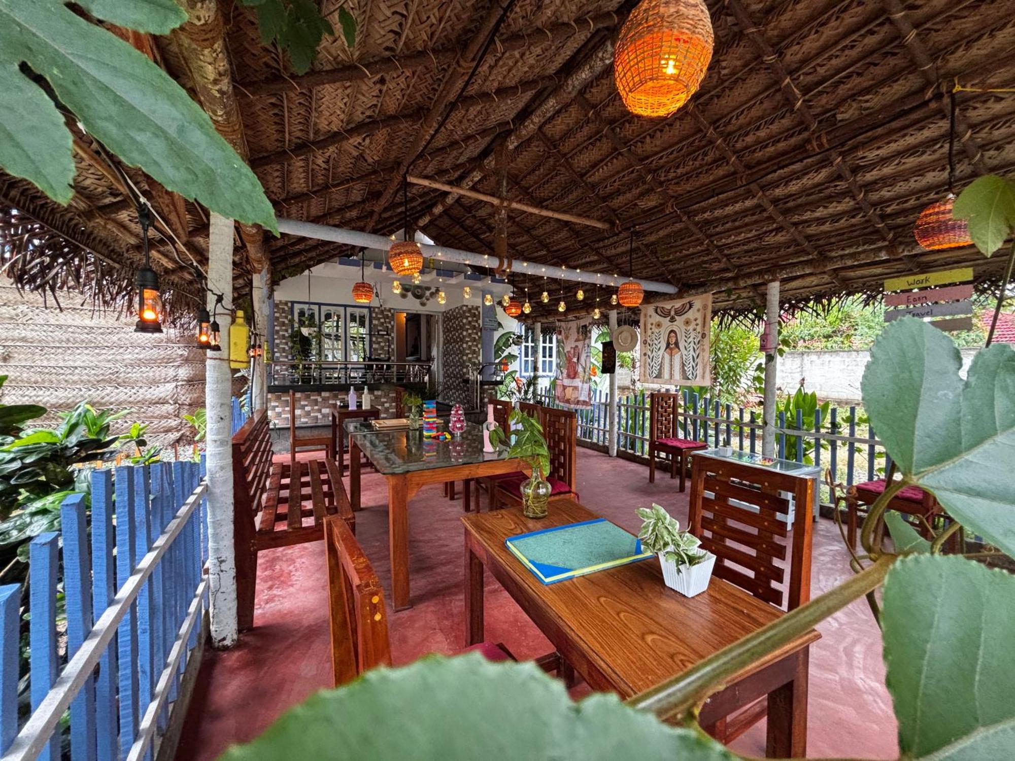 Guest house Hide Out