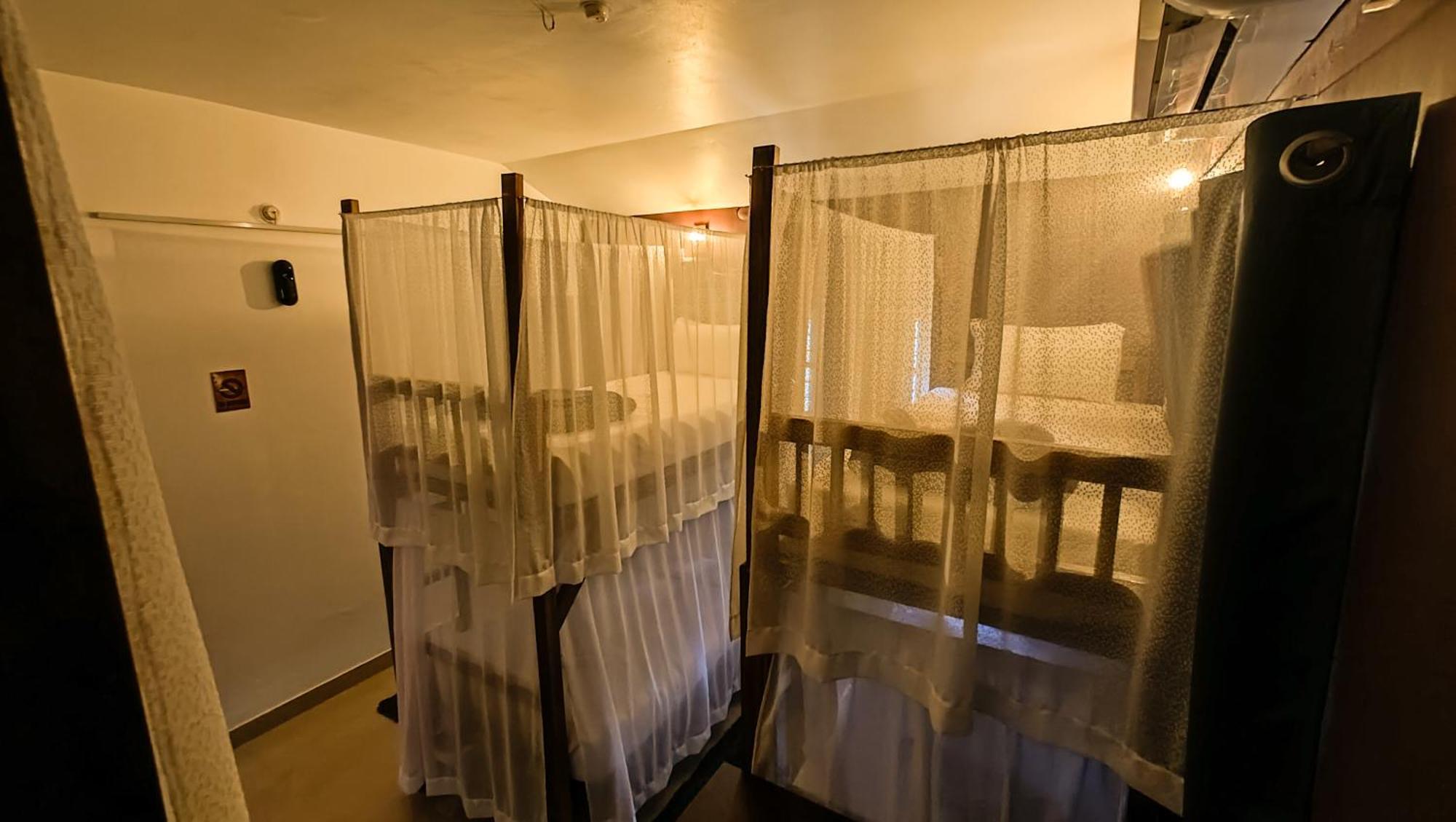 Sky's Surf Hostel Varkala