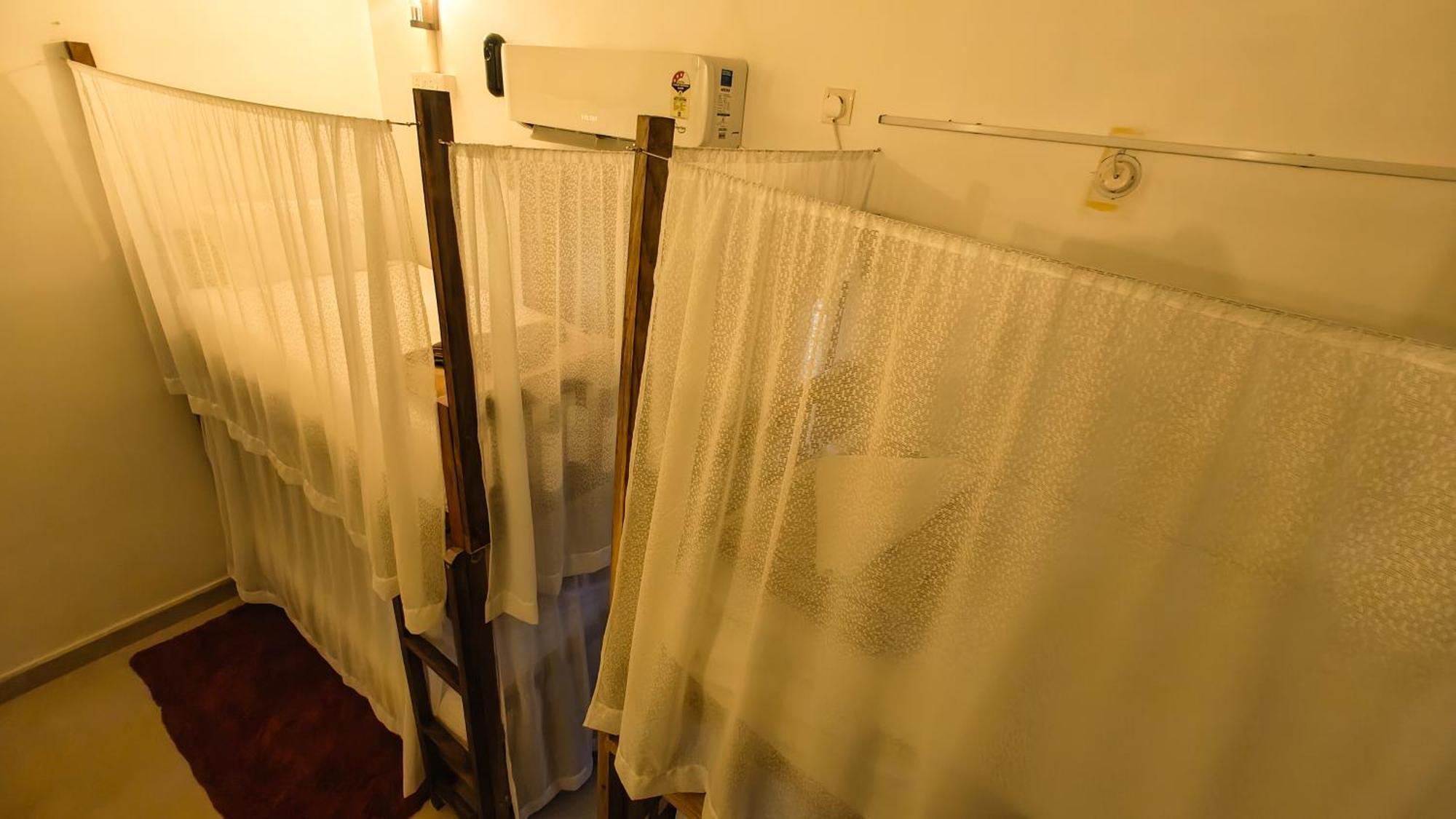 Sky's Surf Hostel Varkala