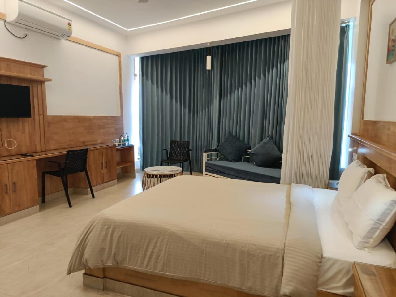 Hotel Sandcastle Varkala