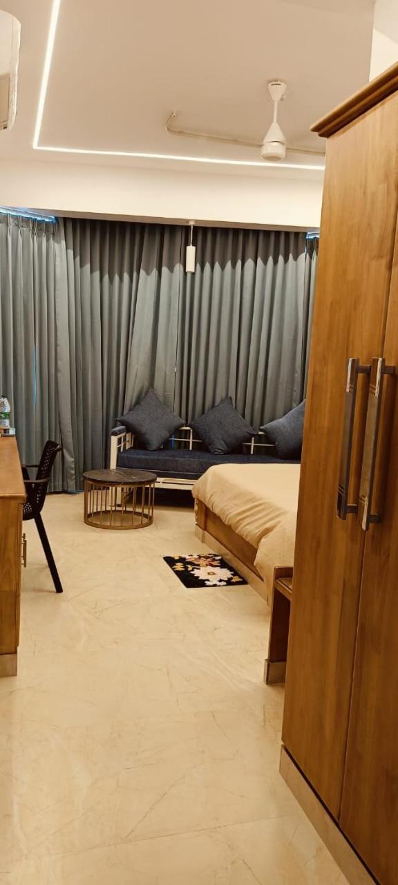 Sandcastle Hotel 4*