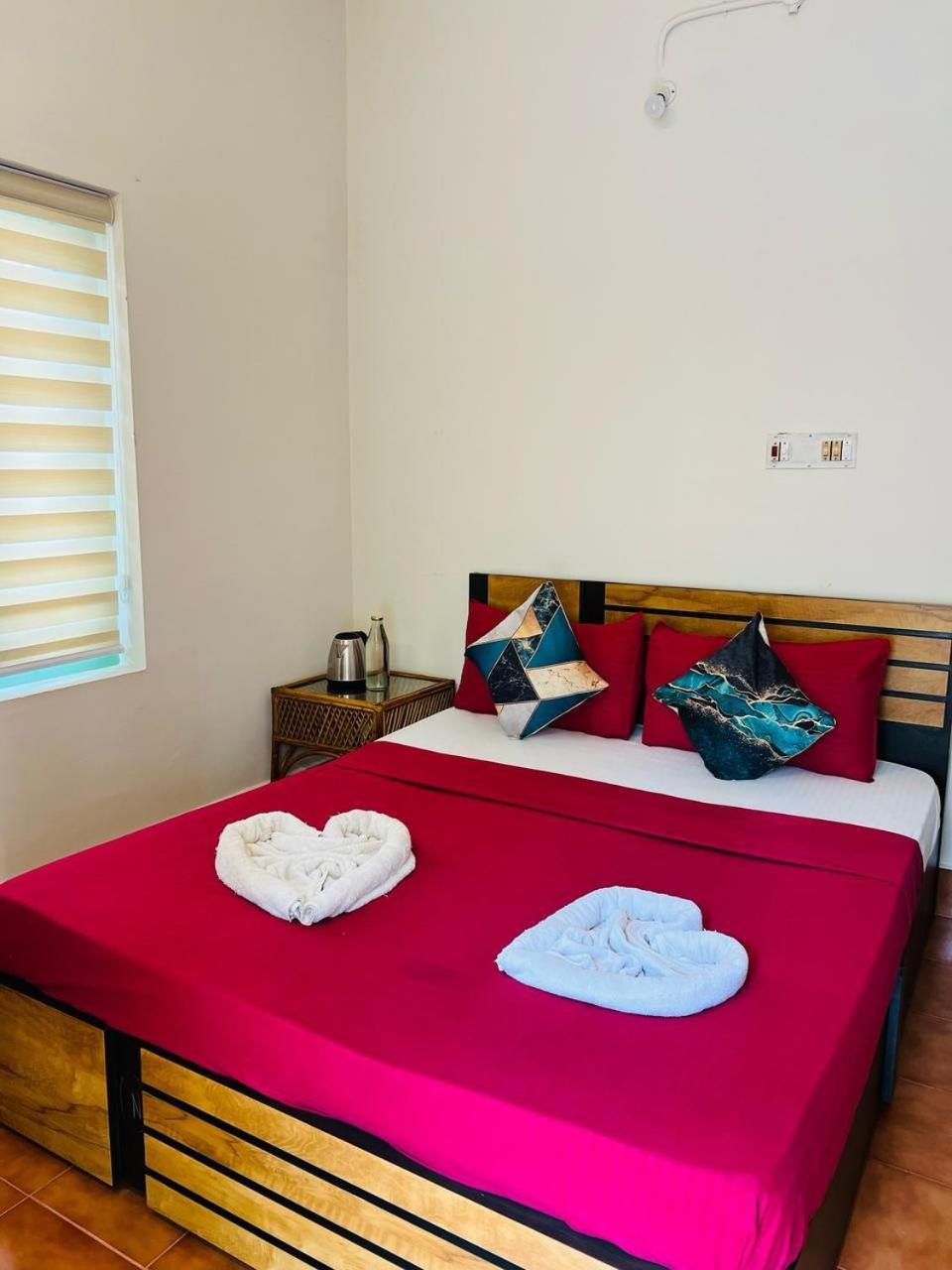 Aquaterra Comfy Aparthotel Varkala