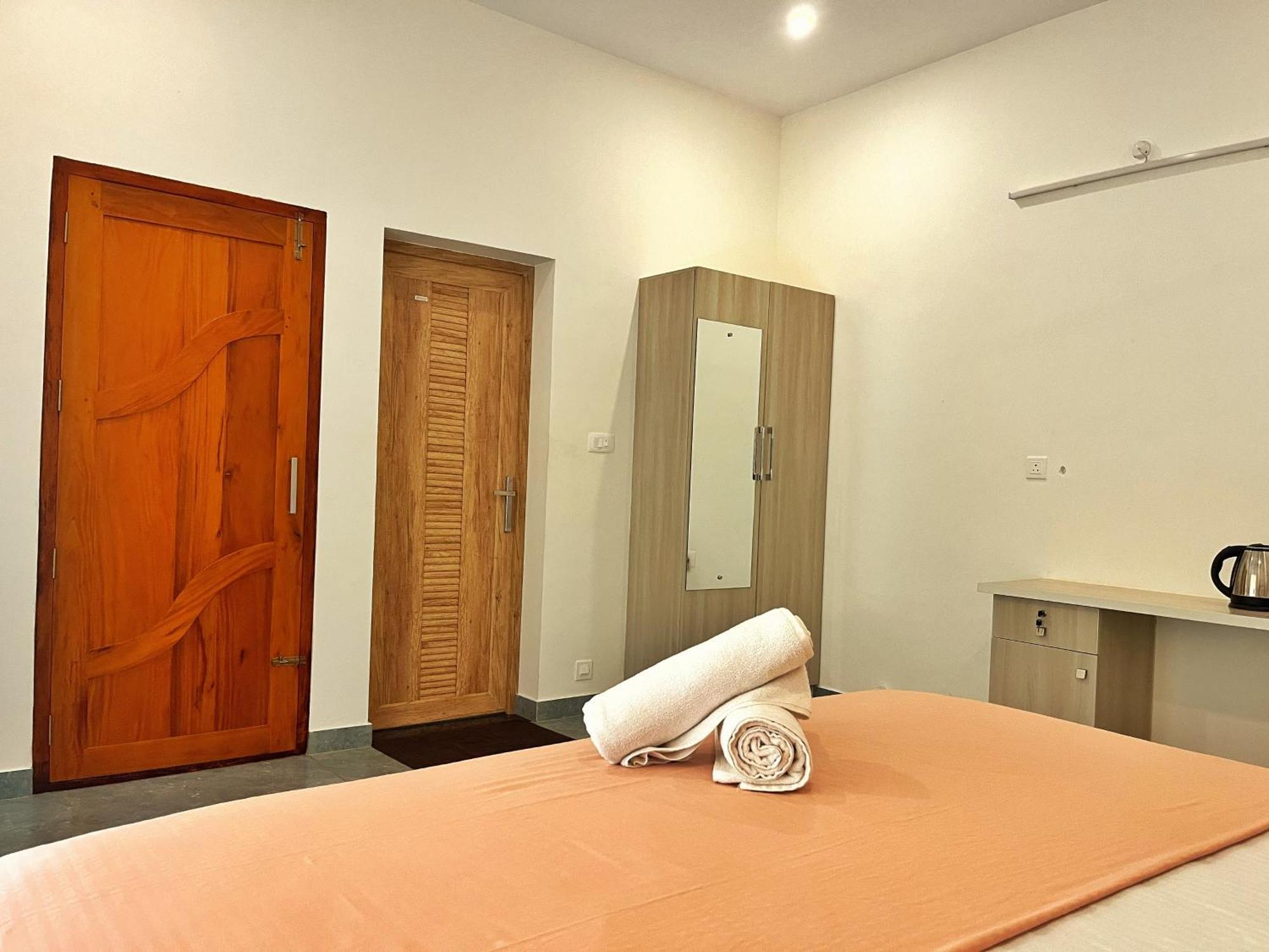 Bava & Retreat Center Varkala