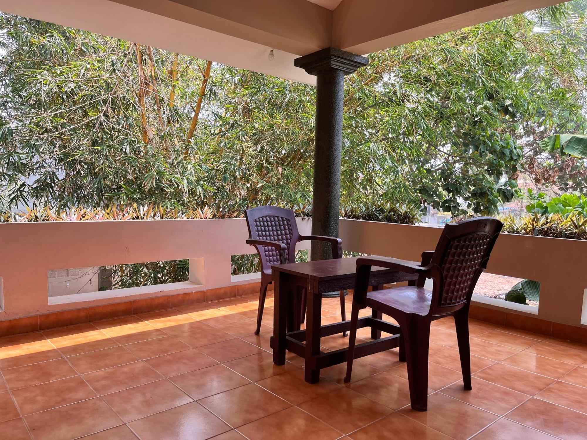 Guest house Bava & Retreat Center Varkala