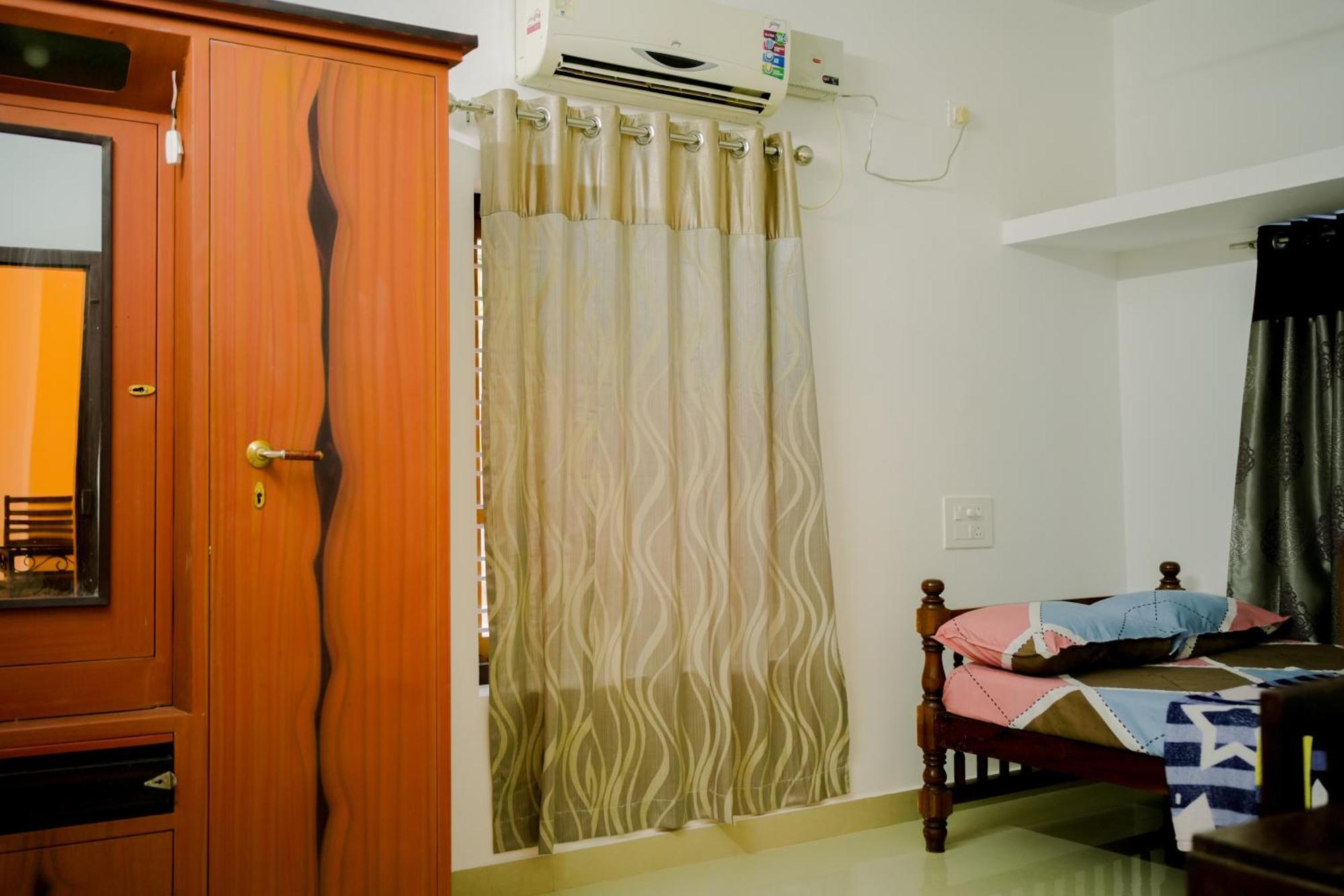 Villa Varkala- Aroma Ac Pvt Hammocks Kitchen Varkala