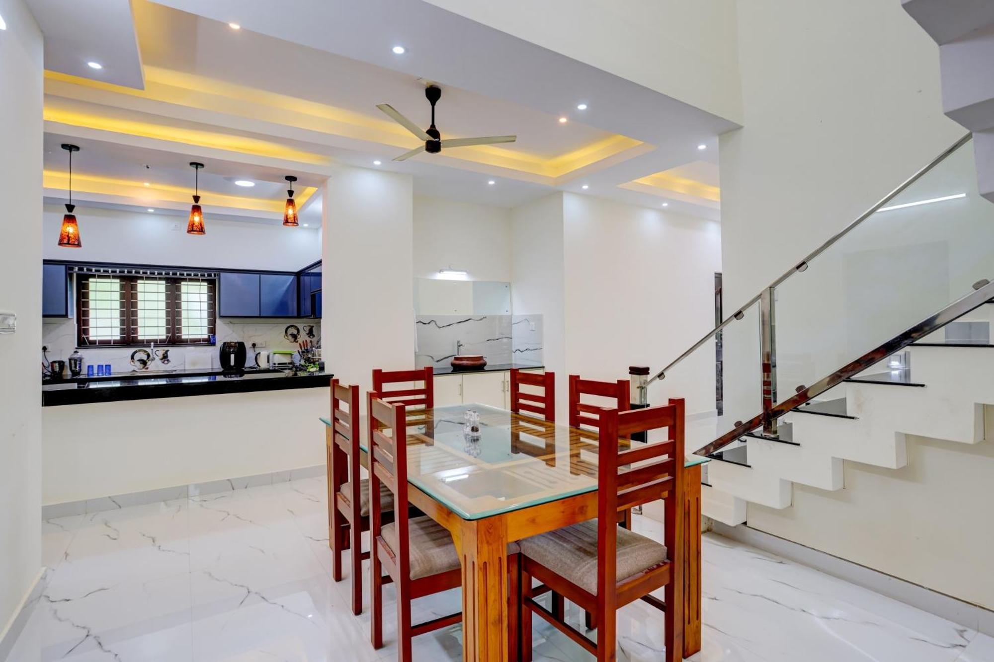 Hotel O Sivananda 4*