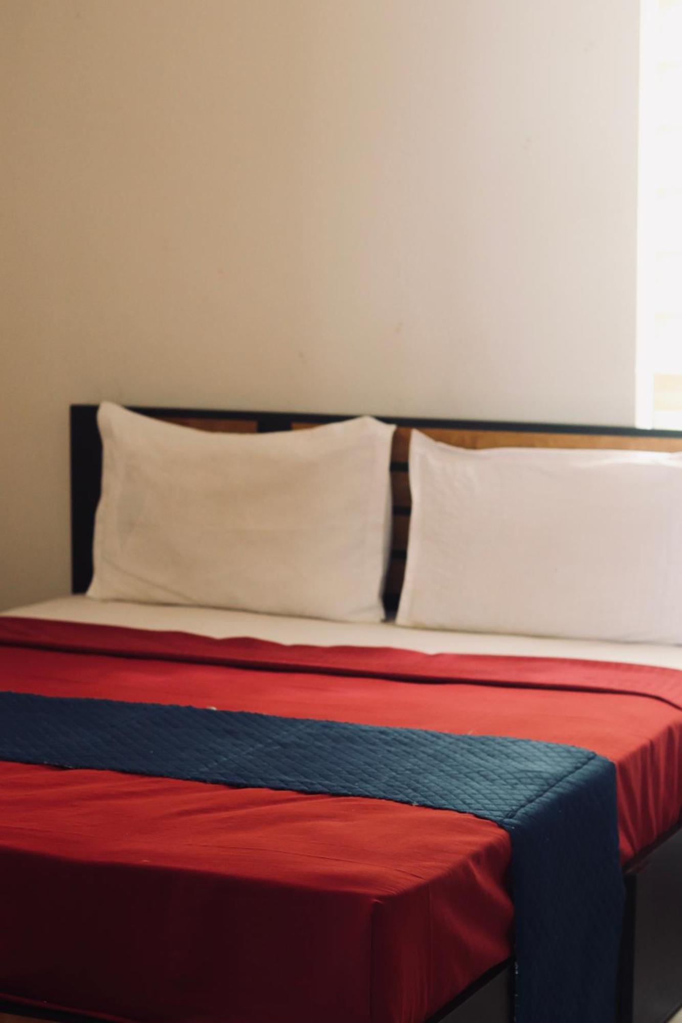 Aquaterra Comfy Aparthotel