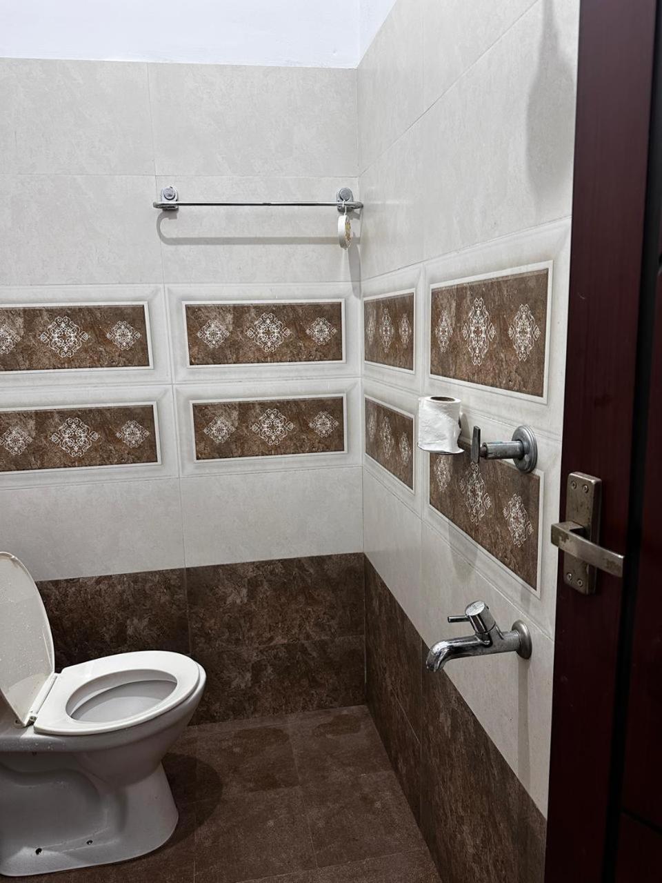 Guest house Yatri Haven *
