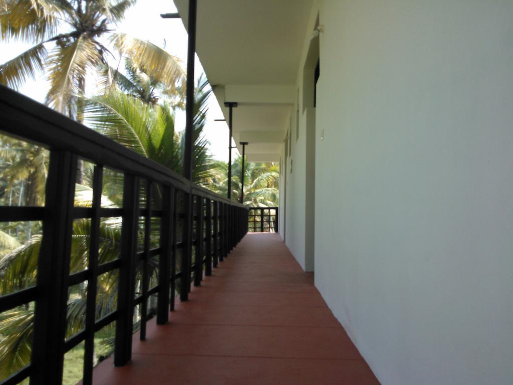 Resort True Blue