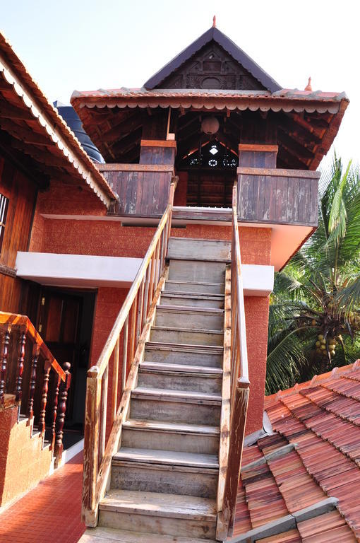 Homestay Omsam Guest *