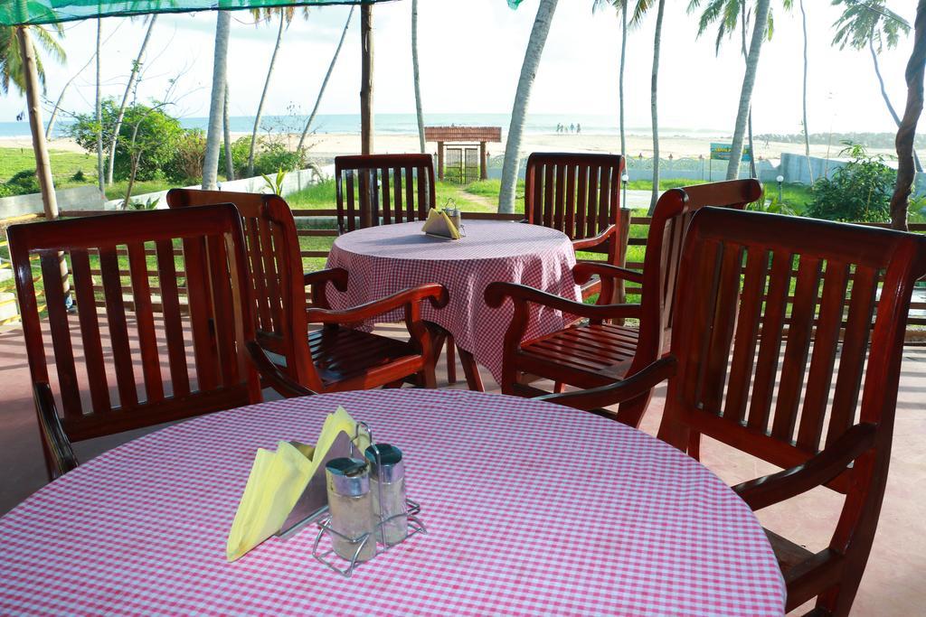 Homestay M R Beach &