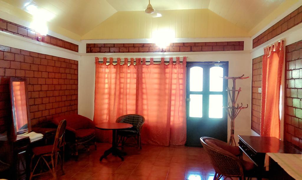 Hill View Beach Resort 3*
