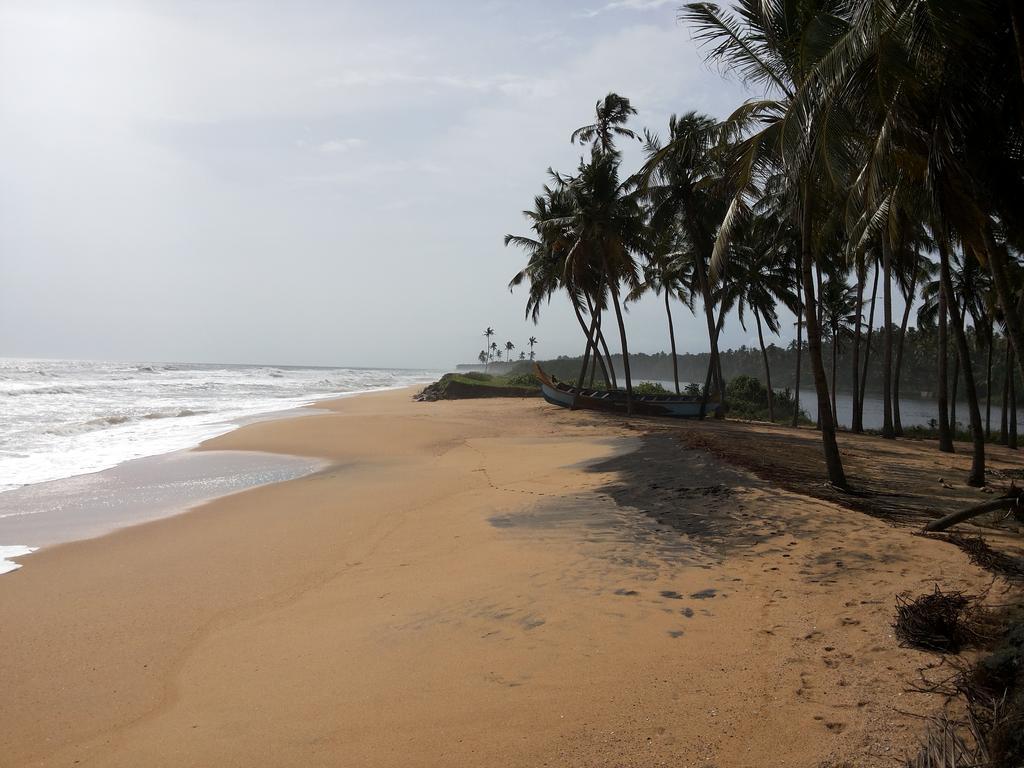 Homestay M R Beach & Varkala
