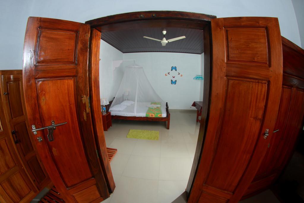 Homestay M R Beach & Varkala