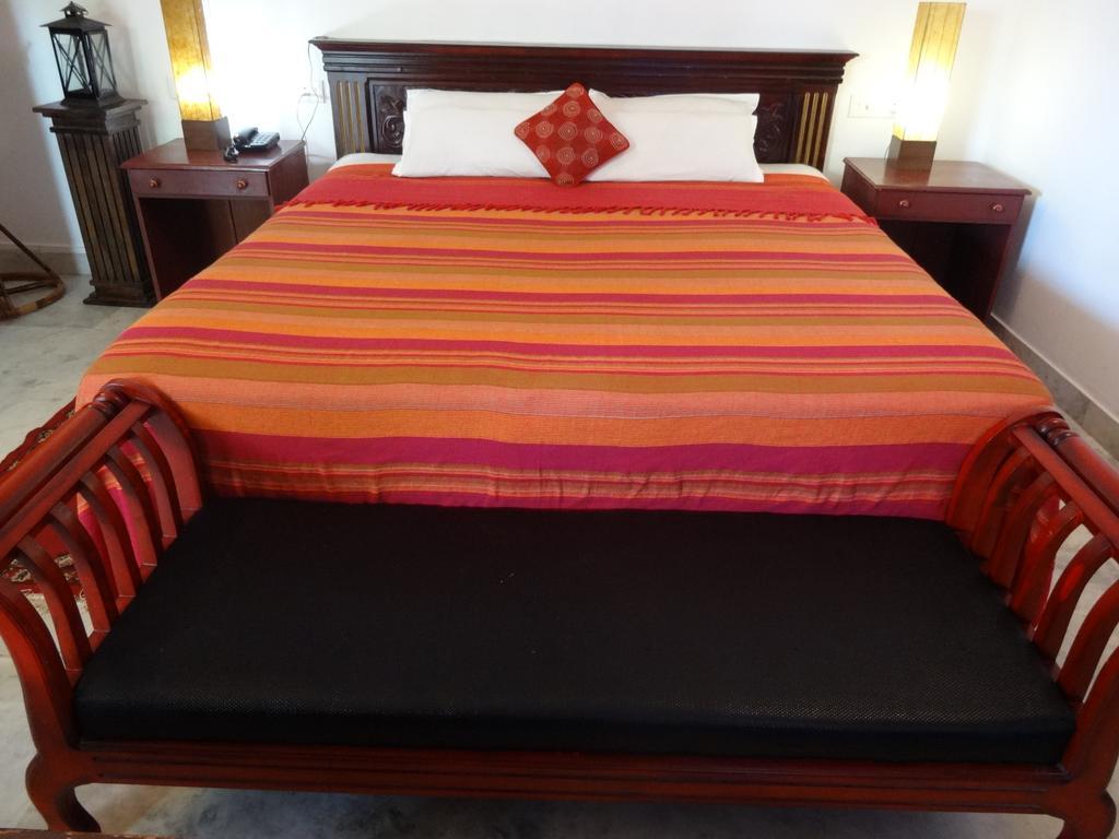 Hill View Beach 3*