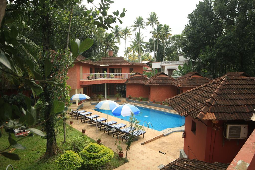 Deshadan Cliff & Resort,varkala 3* Varkala