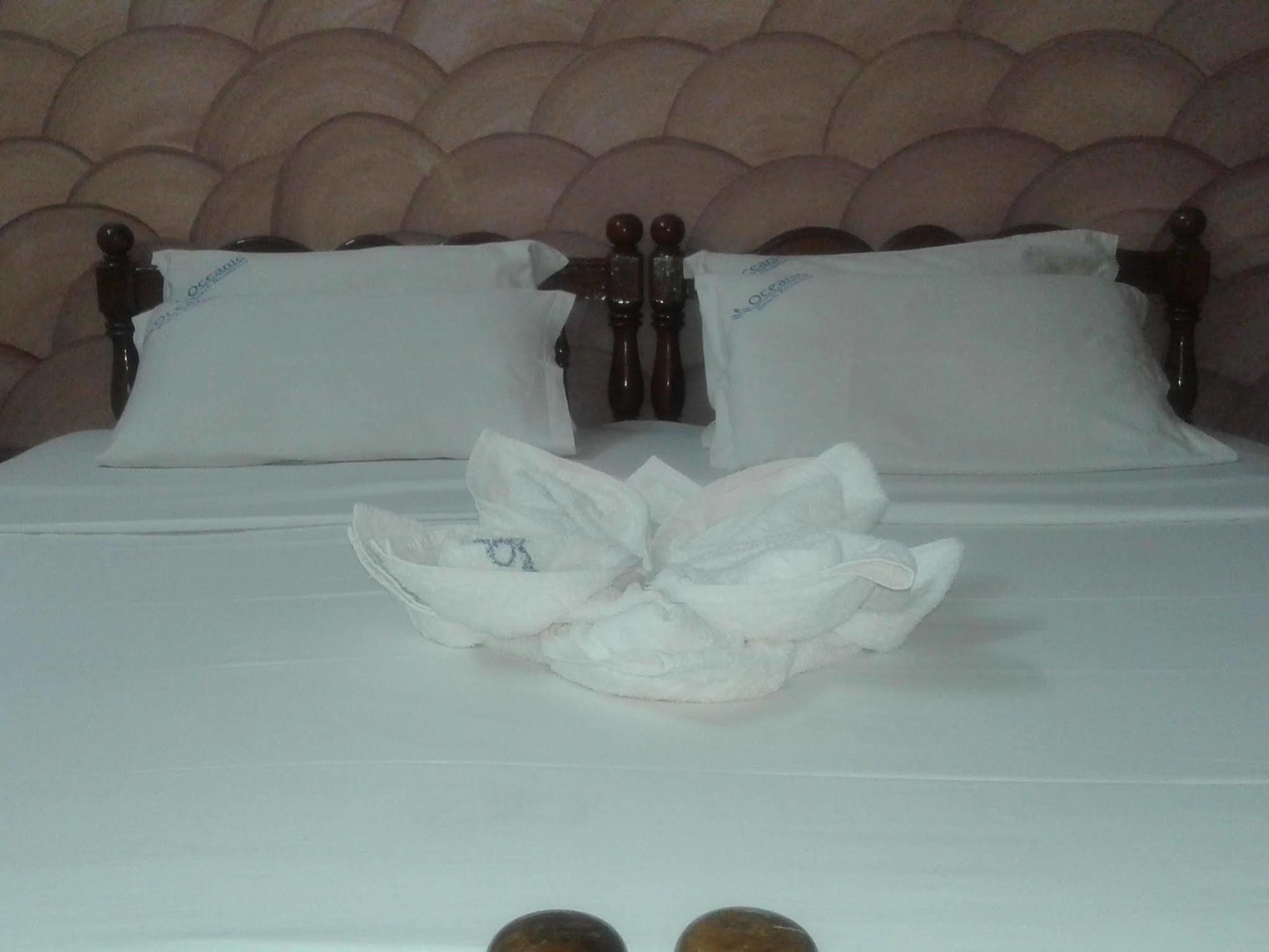 Oceanic Residency Hotel *